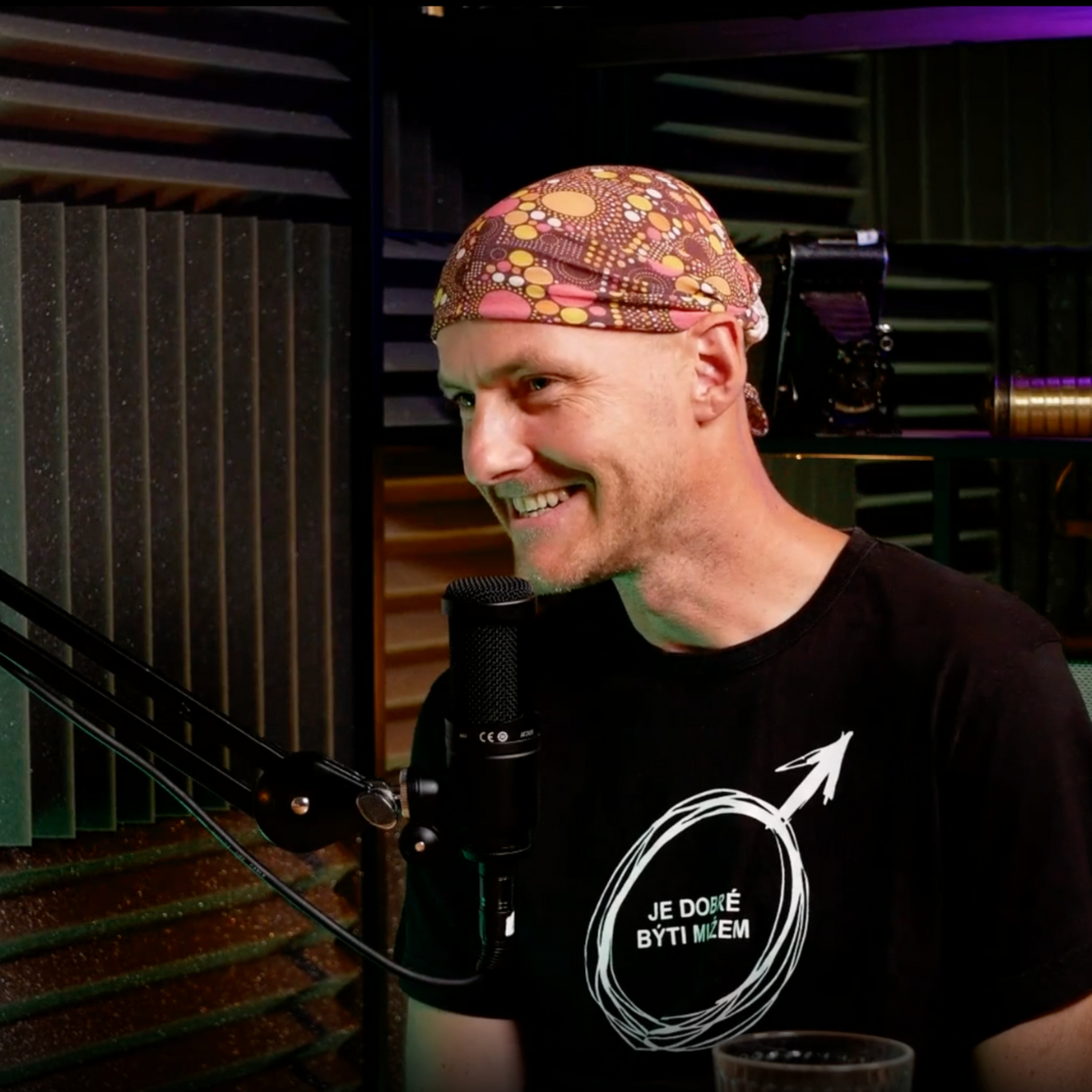 Martin Janouch | „Být oběť je daleko pohodlnější, než být hrdina“