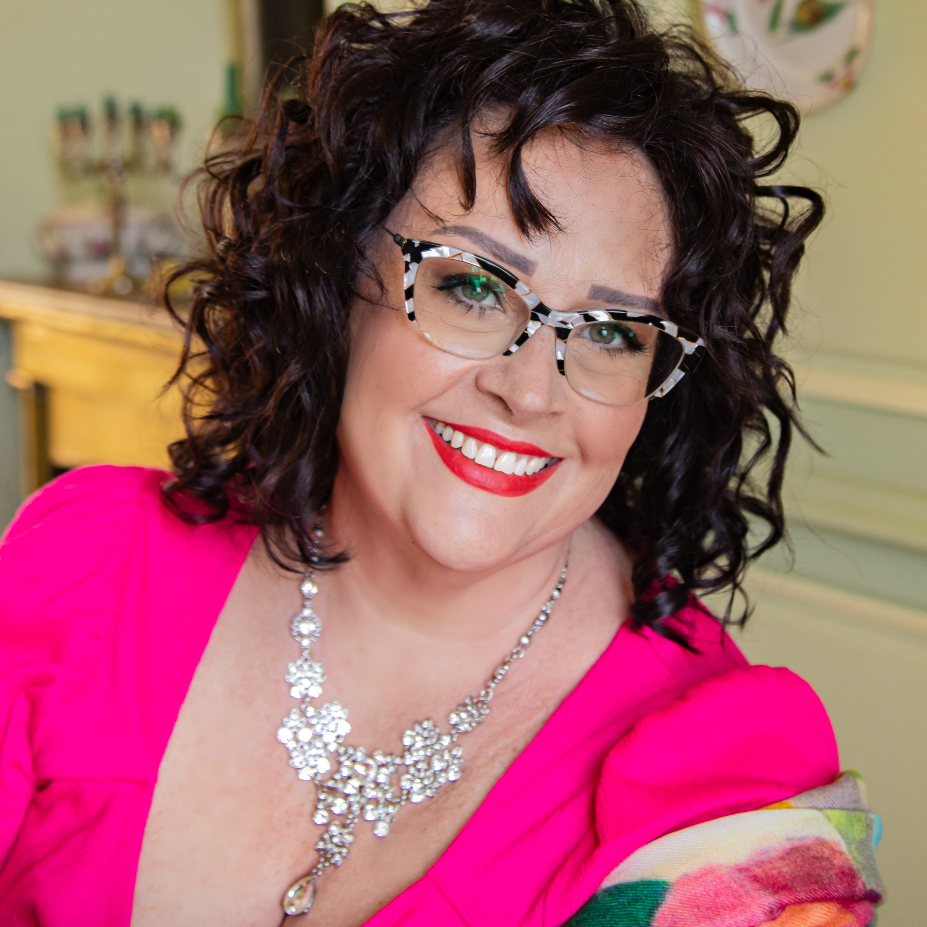 Women Making Money on the Road with Kate White | RV Travel, Business Ownership, Branding