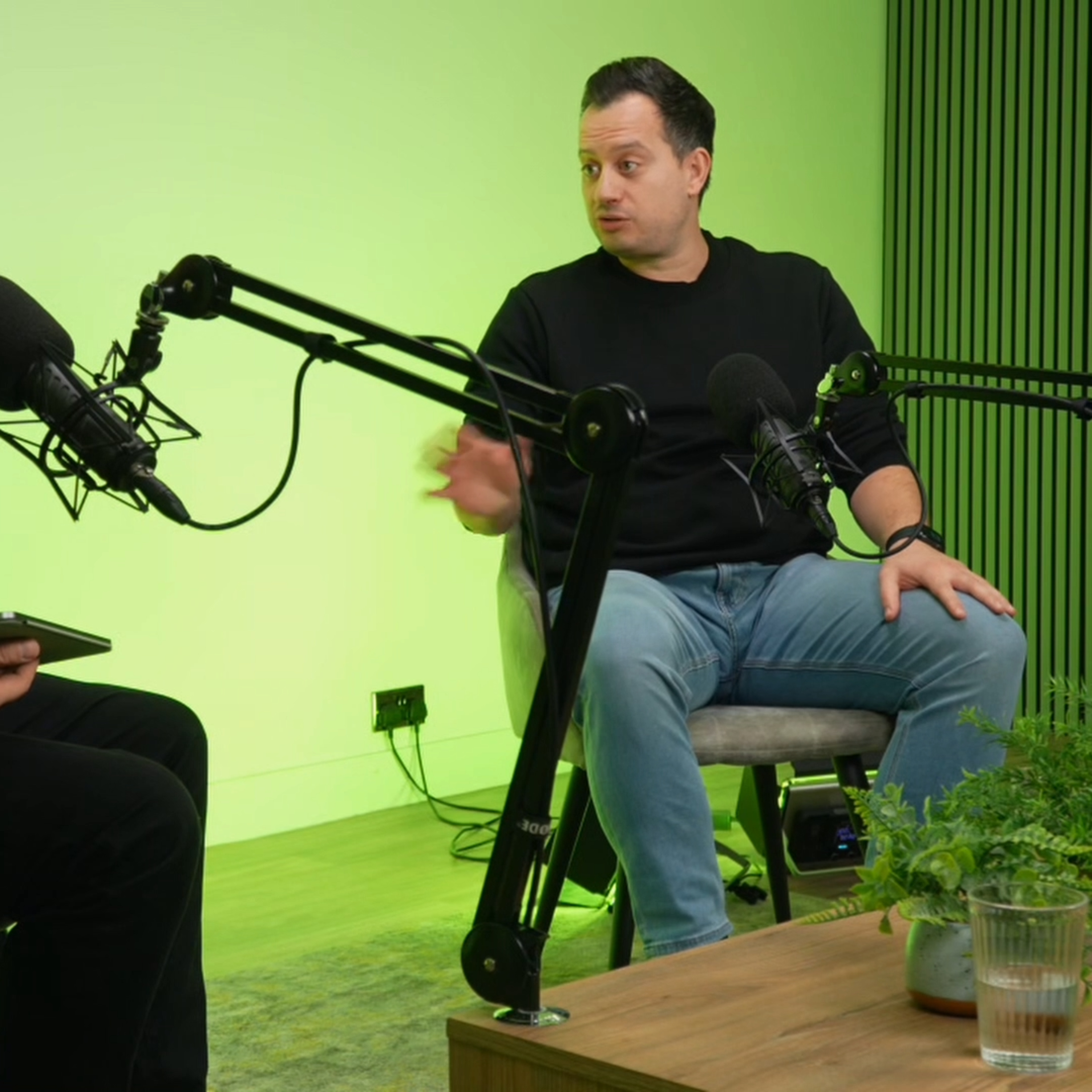 🎯 On-Table Ordering That Works — with Manuel Costin from KATE Media episode artwork
