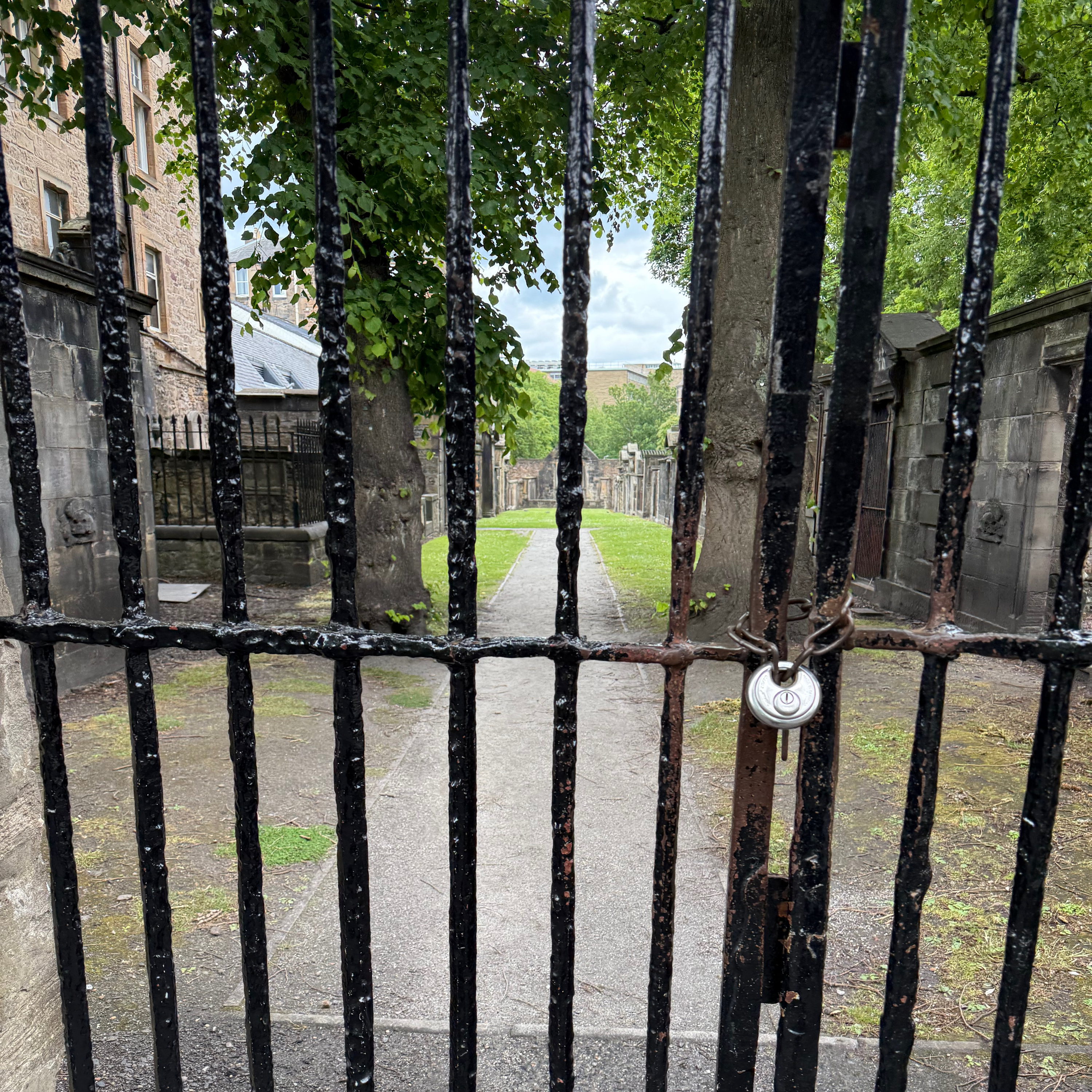 Bloody Whispers from Greyfriar's Kirkyard