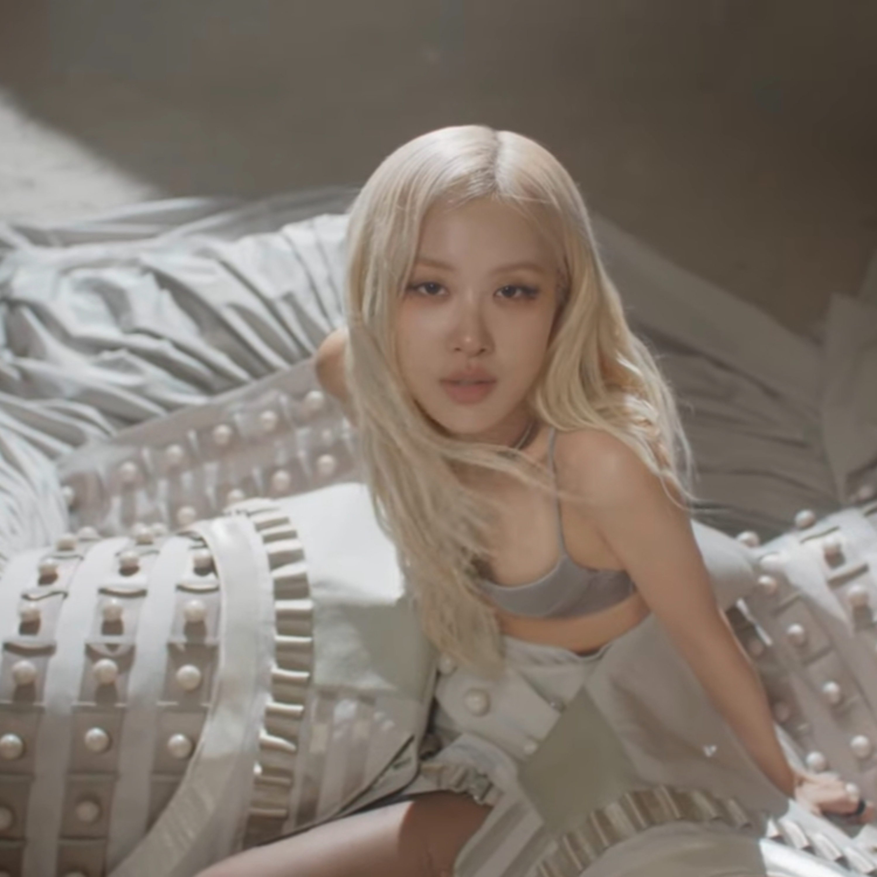 BLACKPINK – ‘GO’ M/V (LET’S TALK ABOUT IT: MUSIX REVIEWS)