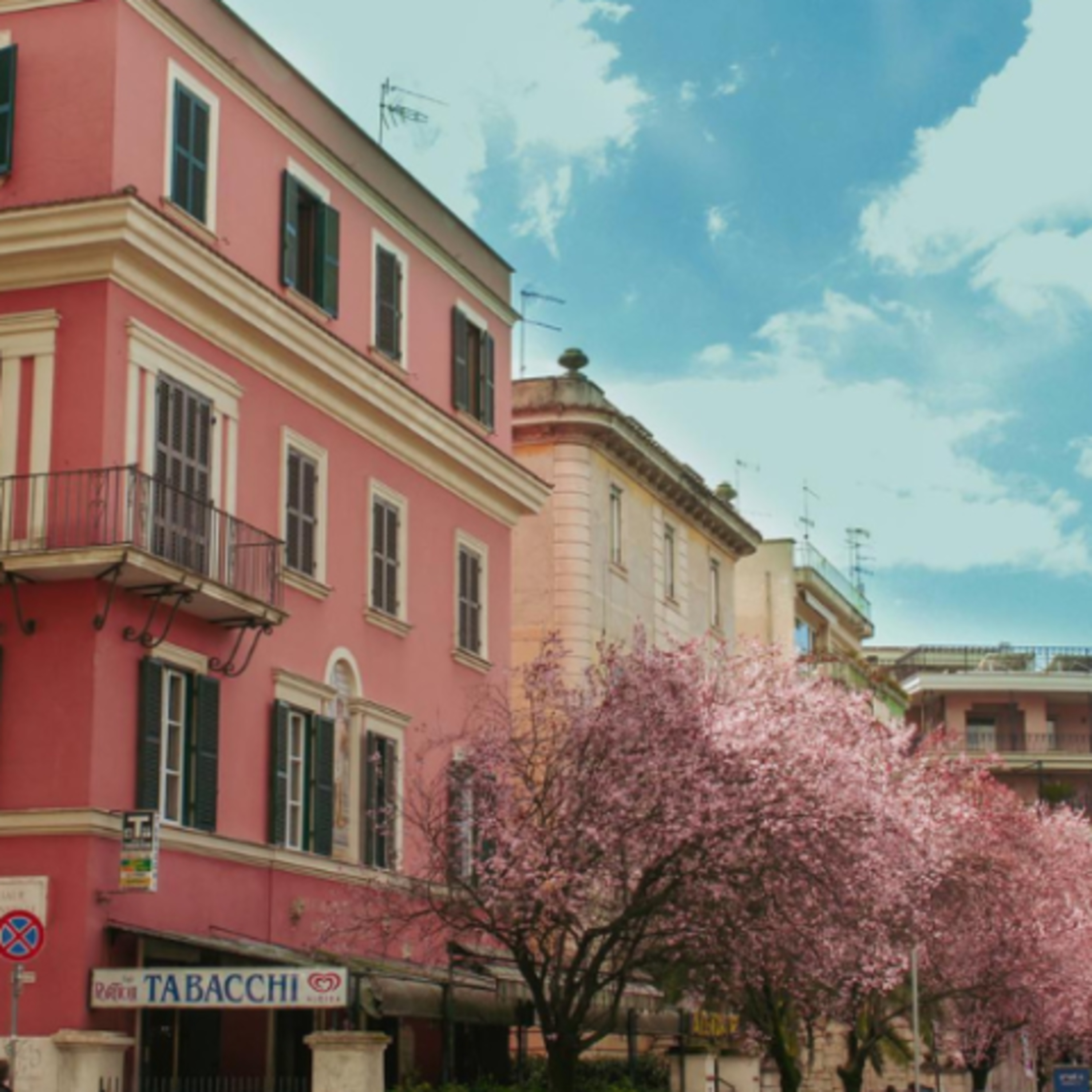 Best B&Bs in Rome episode artwork