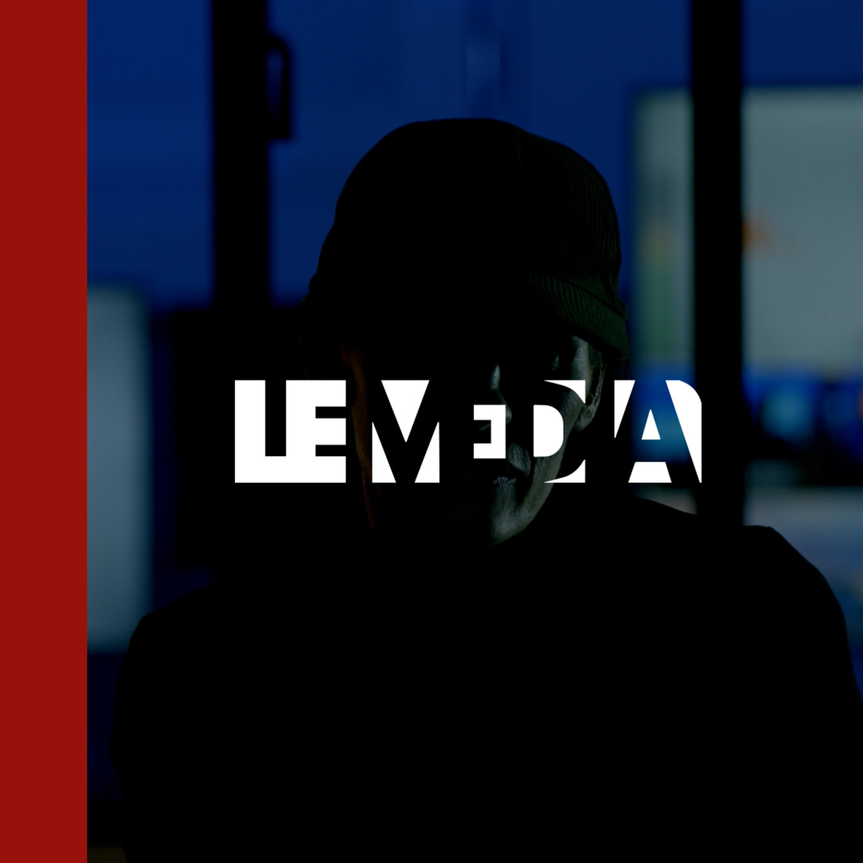 "Le proviseur a demandé à ma fille de se dévêtir" : "Abayas", le témoignage poignant d'une mère