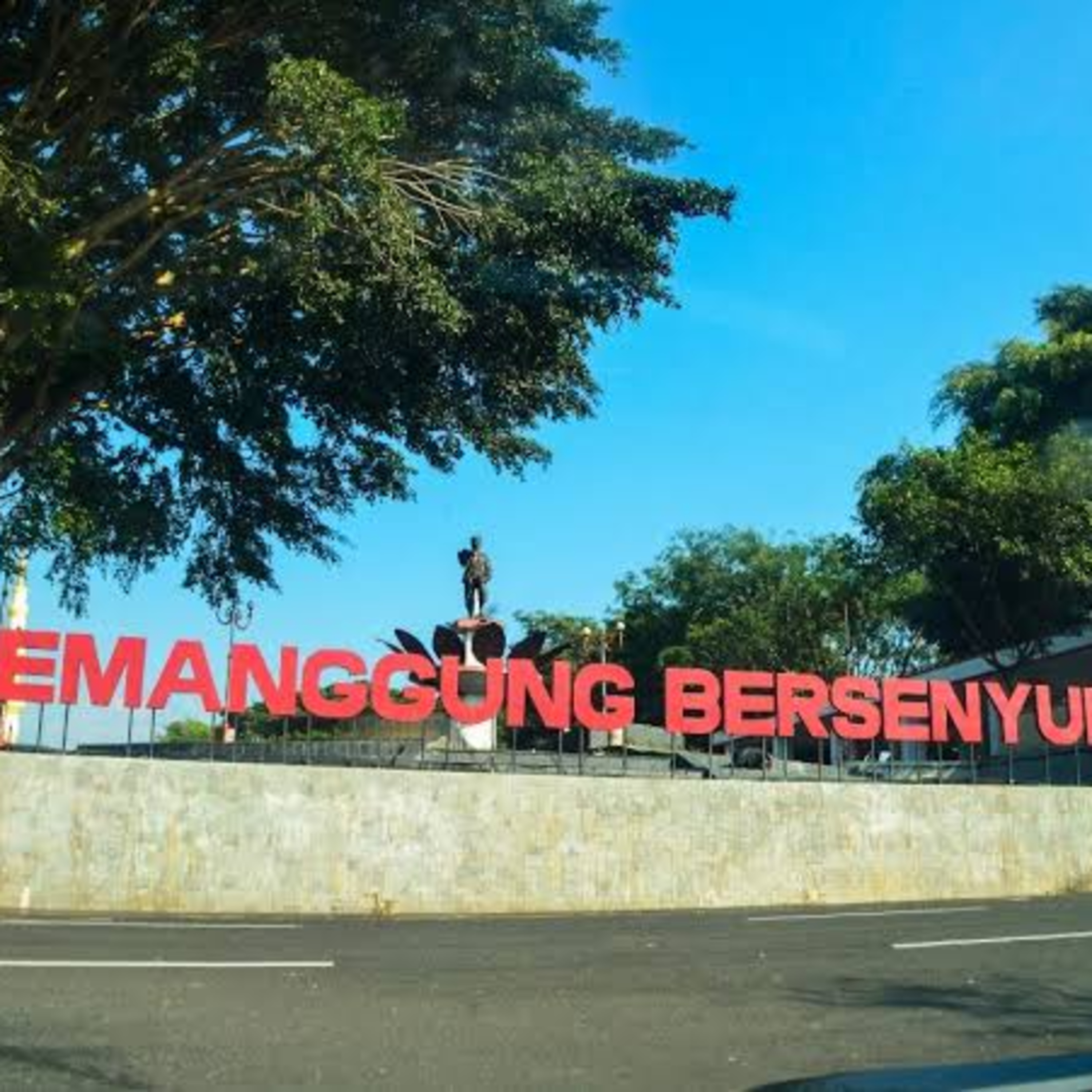 Eky Dwi A