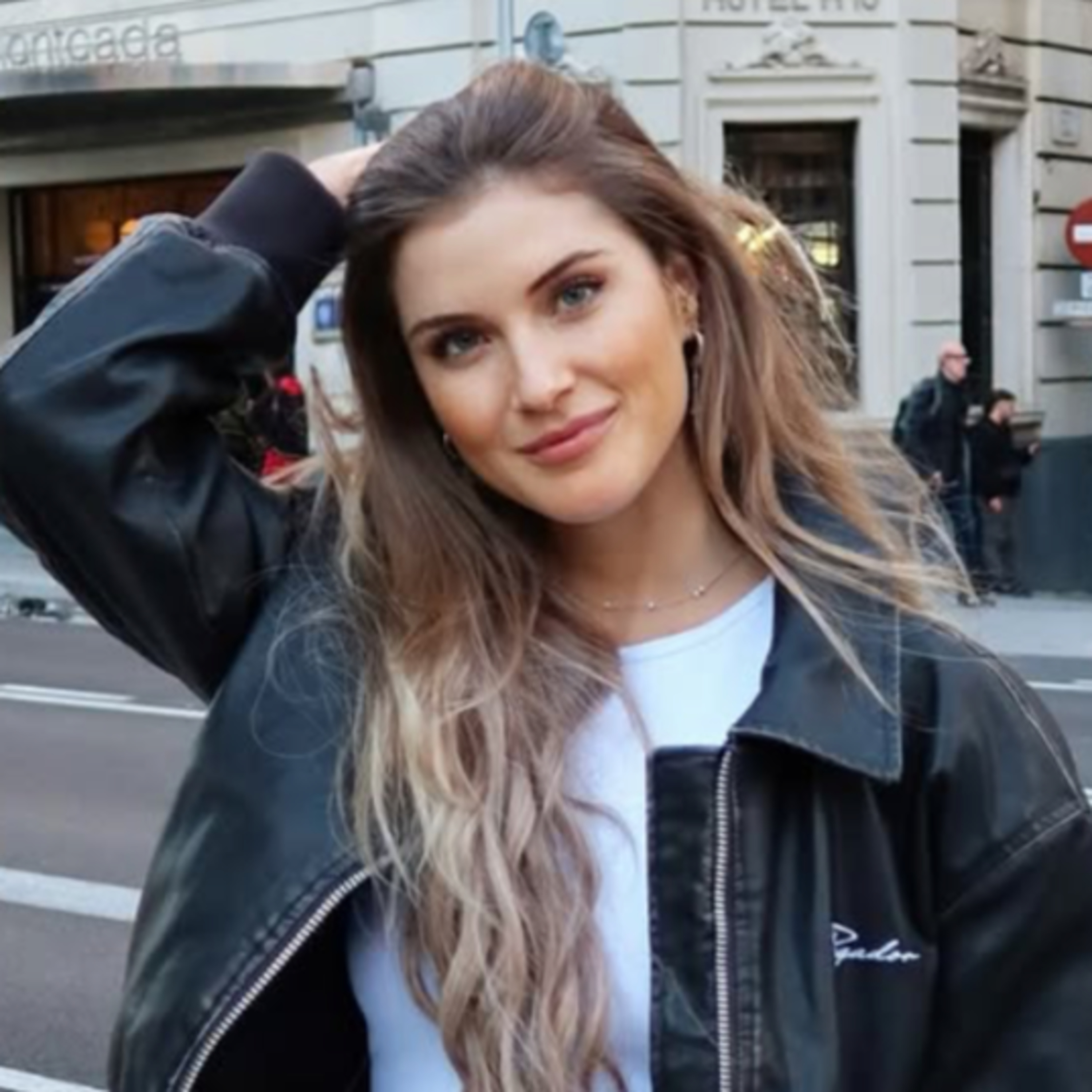 #316 - Vanessa Teske - über Social Media, Food, Fashion, Sports und so viel mehr  episode artwork