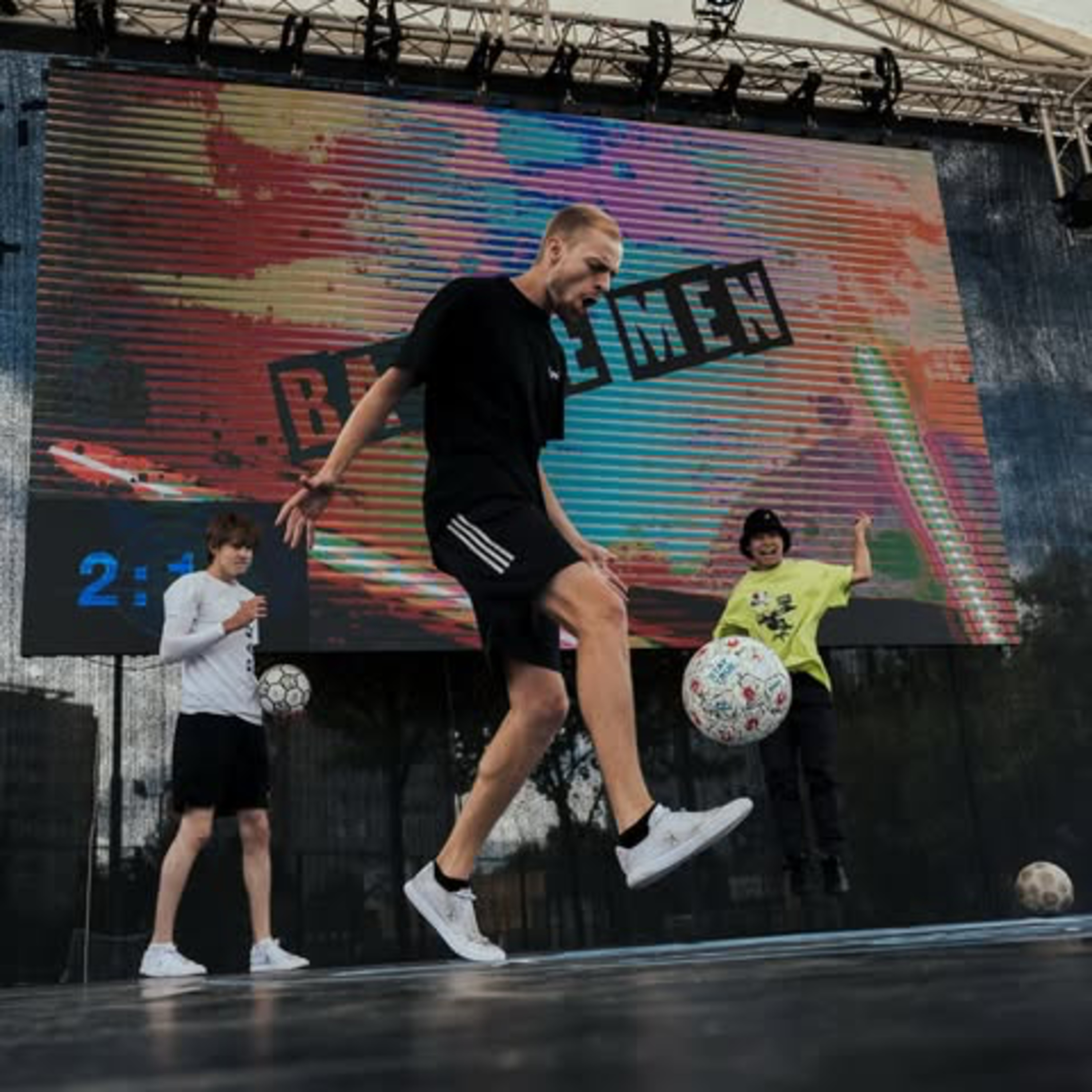 #334 - Freestyle-Fußballer Chris Bennet Bröker - Glaube an Dich selbst! episode artwork