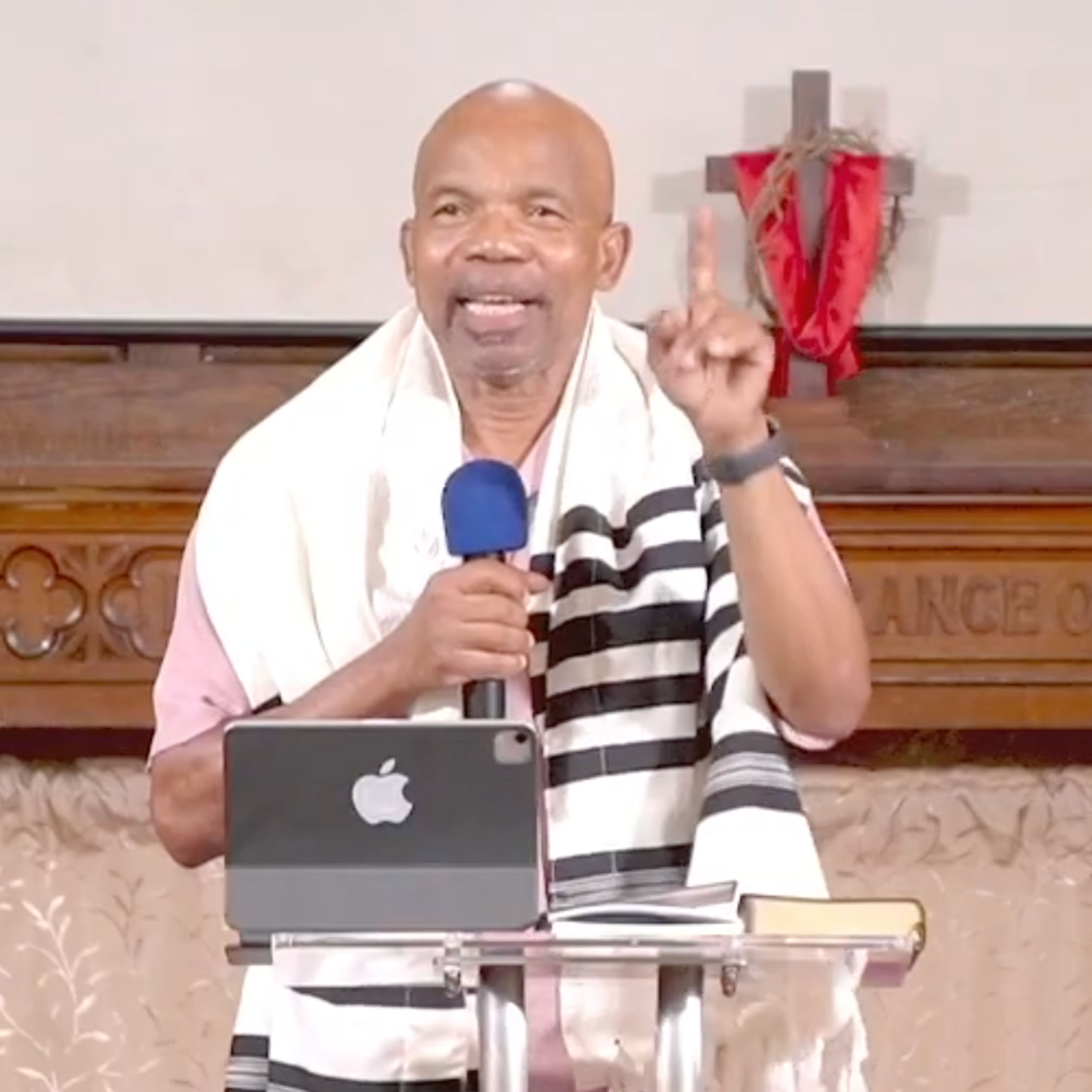 Ministering to God August 17th 2025 | River of God | Pastor Donald Gray episode artwork