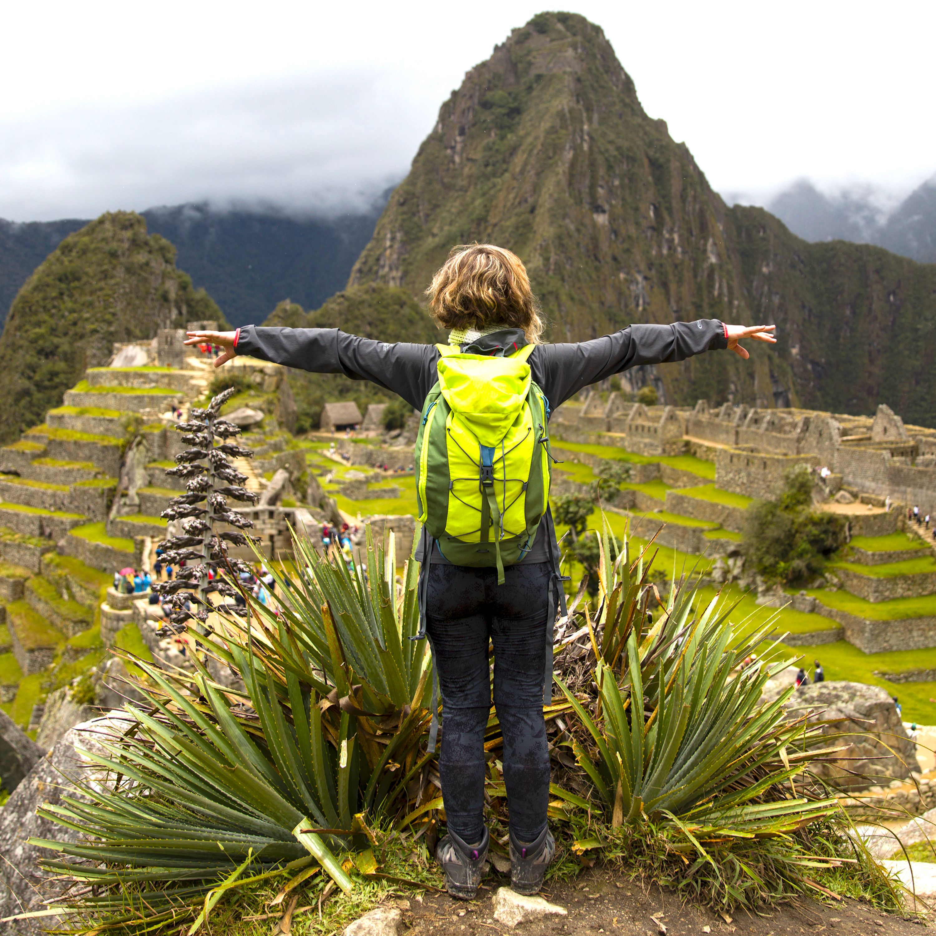 Immerse Yourself in Spanish Mastery with Native Speakers