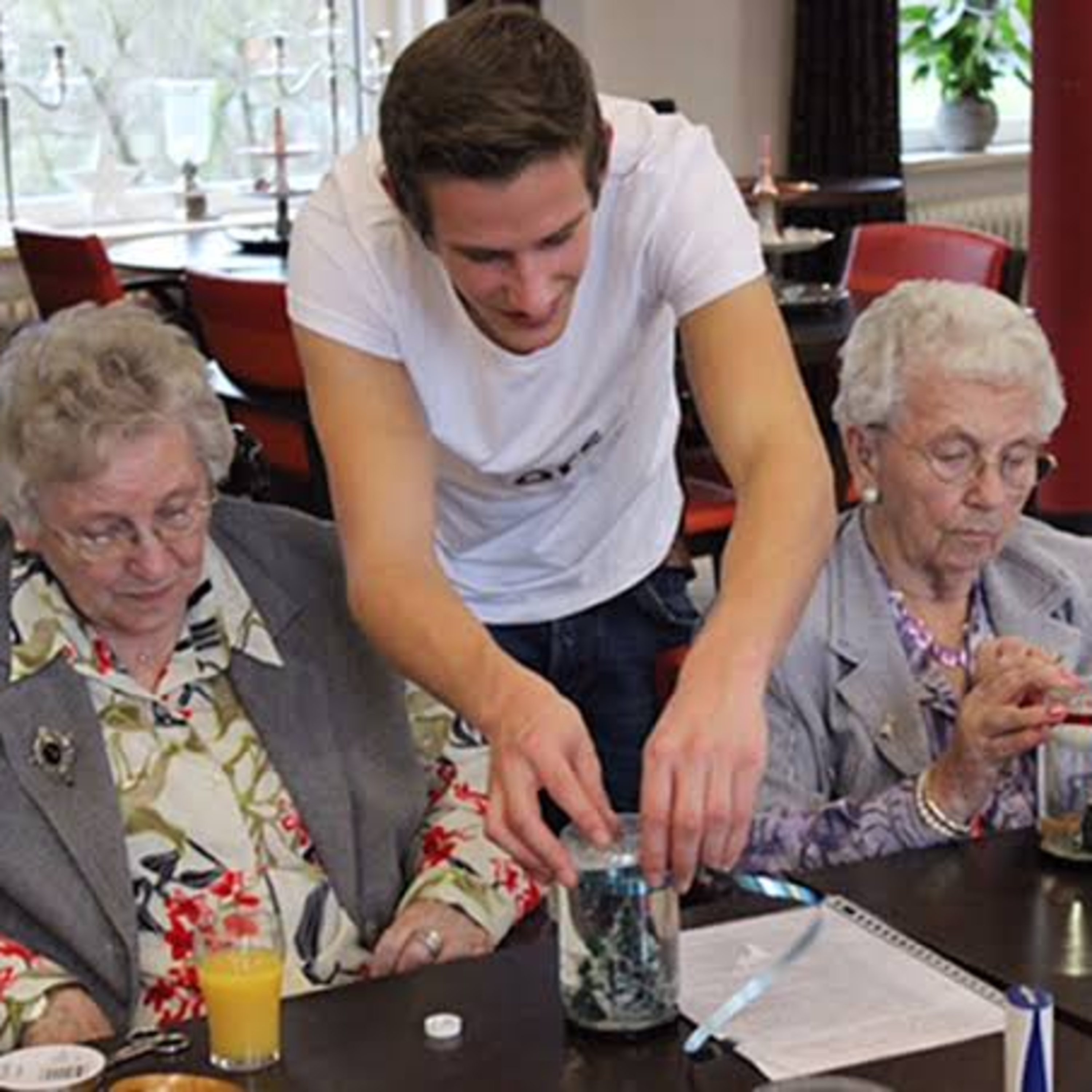 EP 221 - Elderly care and student housing goes hand-in-hand episode artwork