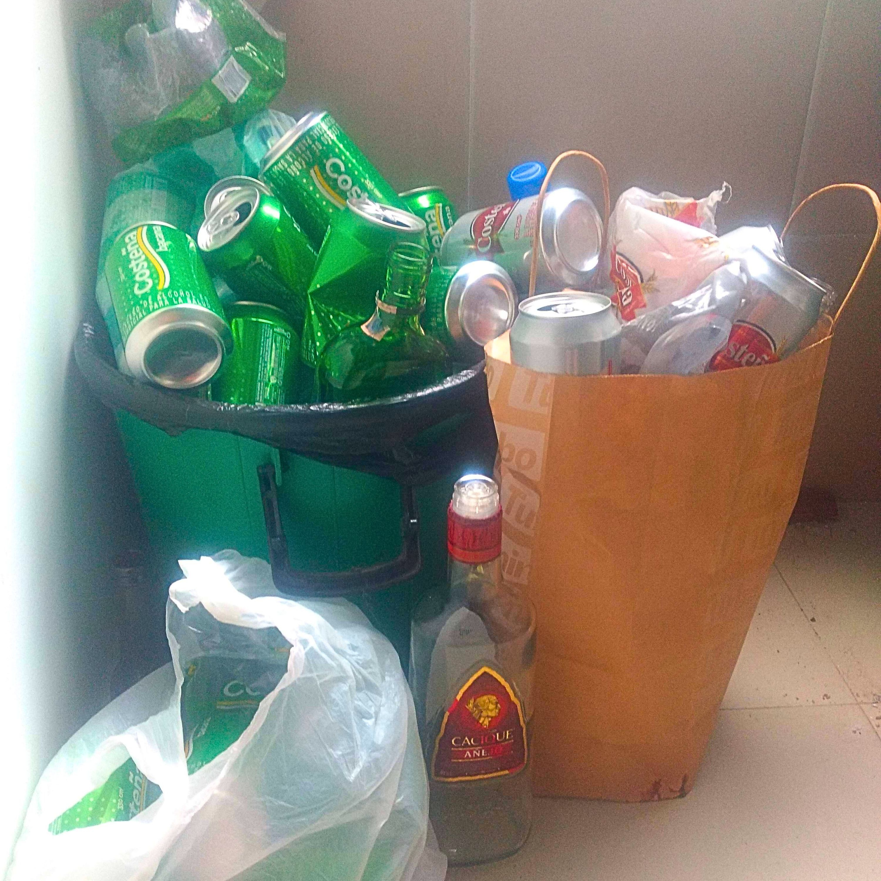 Drink-from-home boozers: Take to the tiendas instead! episode artwork