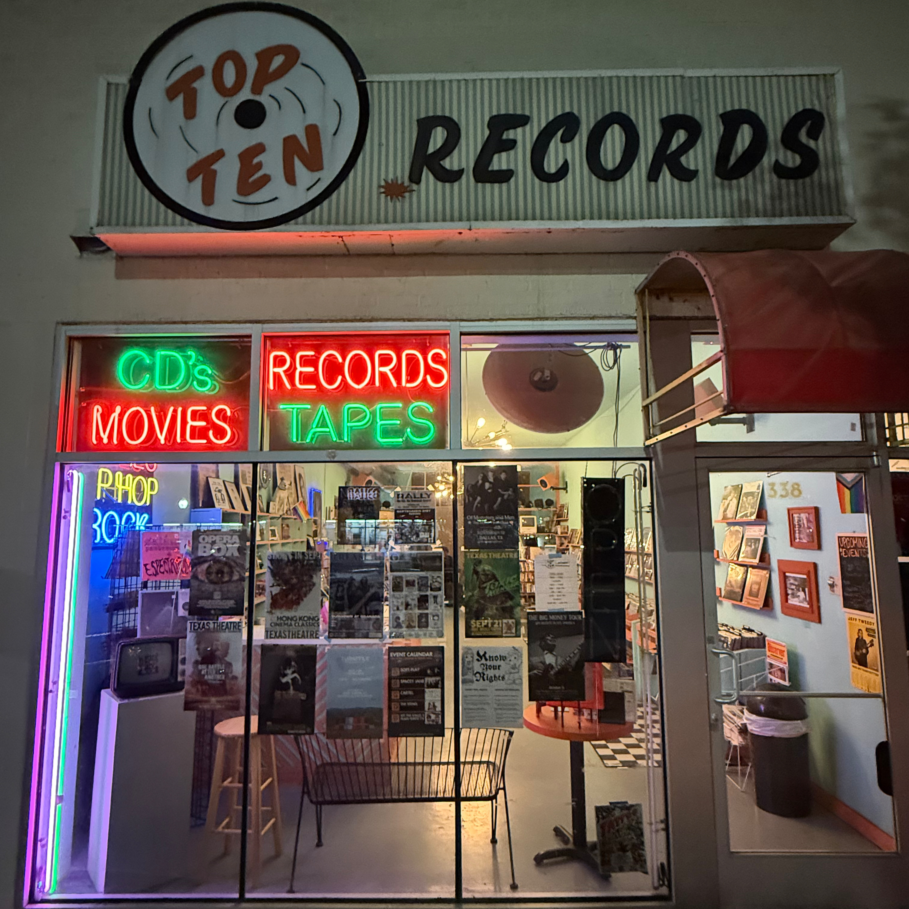 Episode 69-Part 2: Bianca and Annahi Live @ Top Ten Records episode artwork