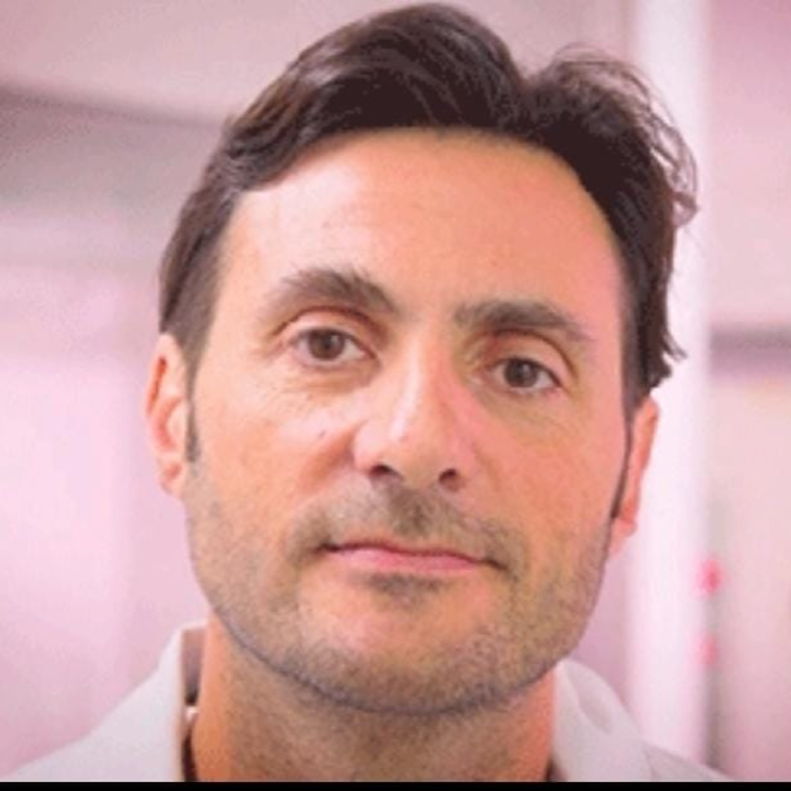 Hernán Farina: "Tenemos muchas cosas para aportar al proceso productivo" episode artwork
