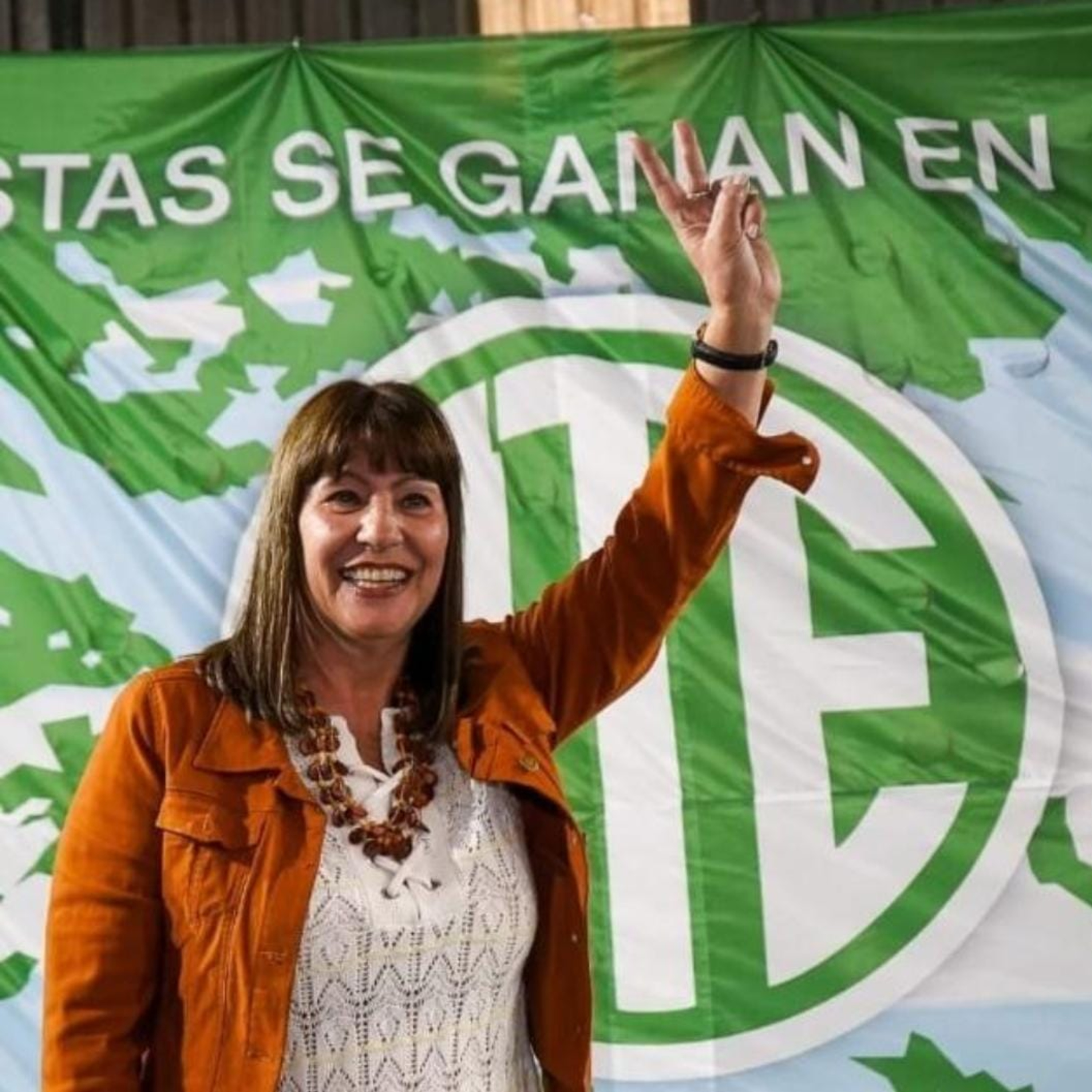 Clarisa Pérez: "Vamos a seguir ampliando derechos, hoy el objetivo es pelear por el aumento salarial" episode artwork