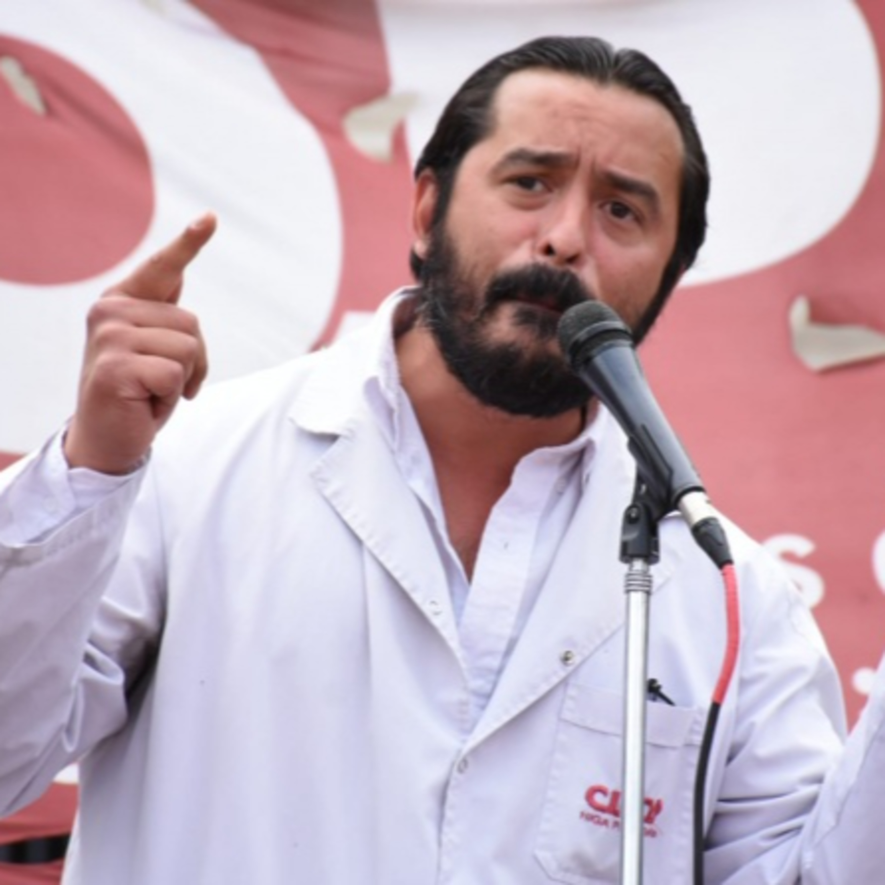 Aníbal Aristizabal: "Milei quiere mercantilizar la salud pública" episode artwork