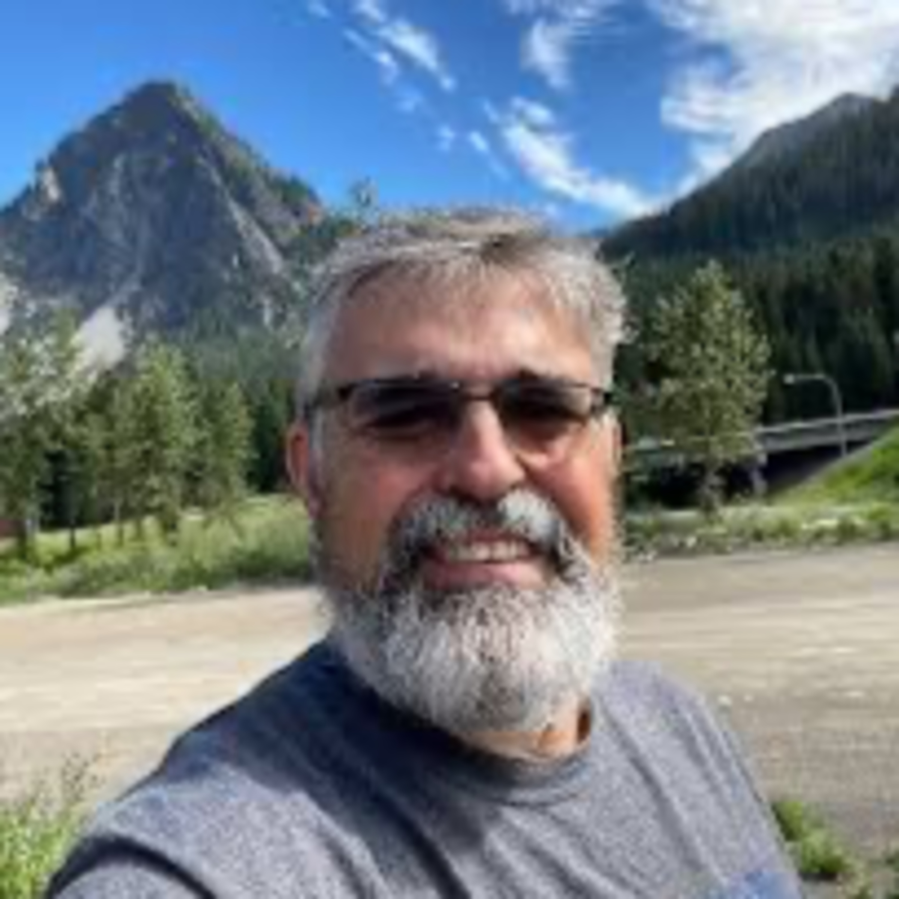 Ep. 124 - DAN HAWKINS, MARC, Canada, and Arkansas (Frank/Lisa #8)