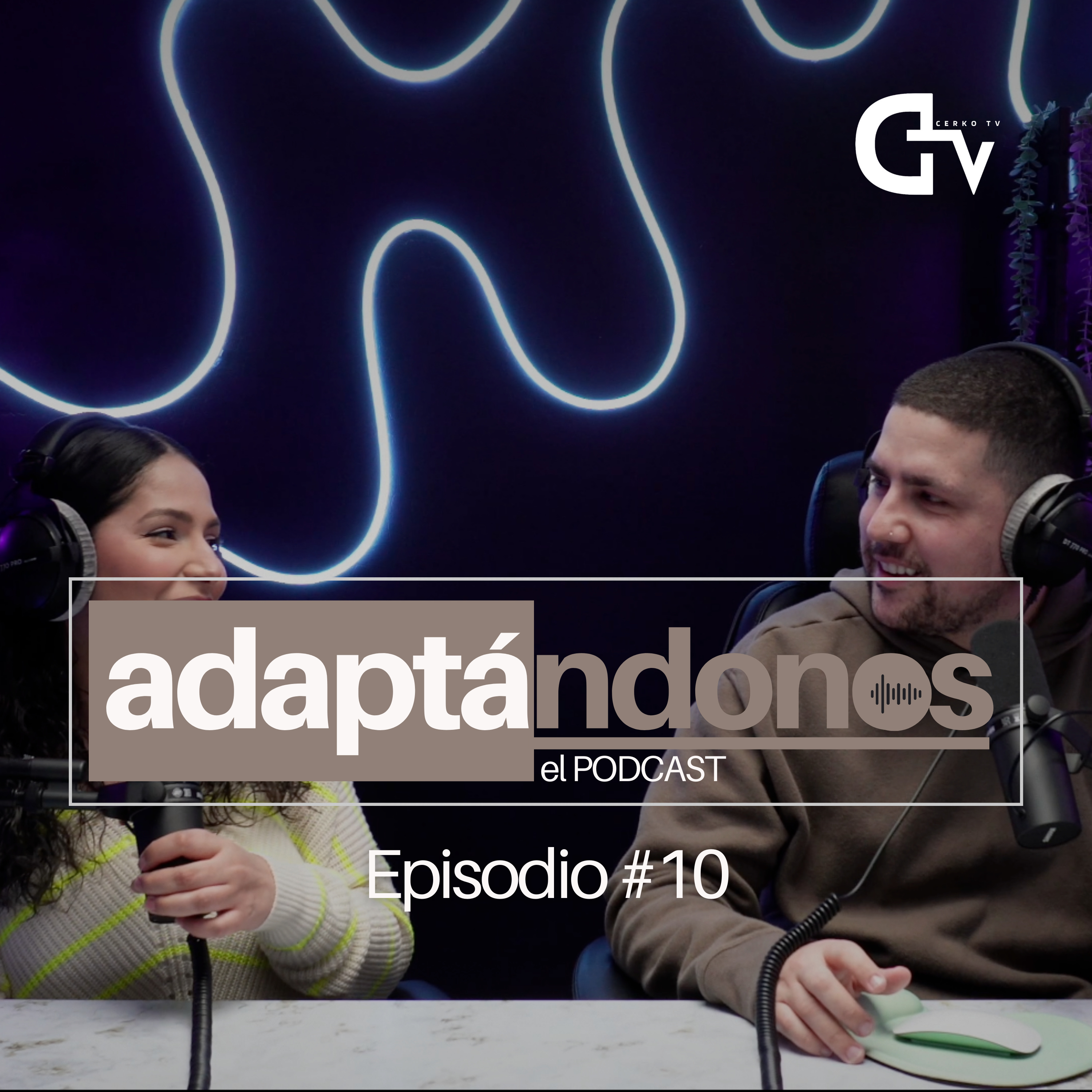 Adaptándonos el Podcast