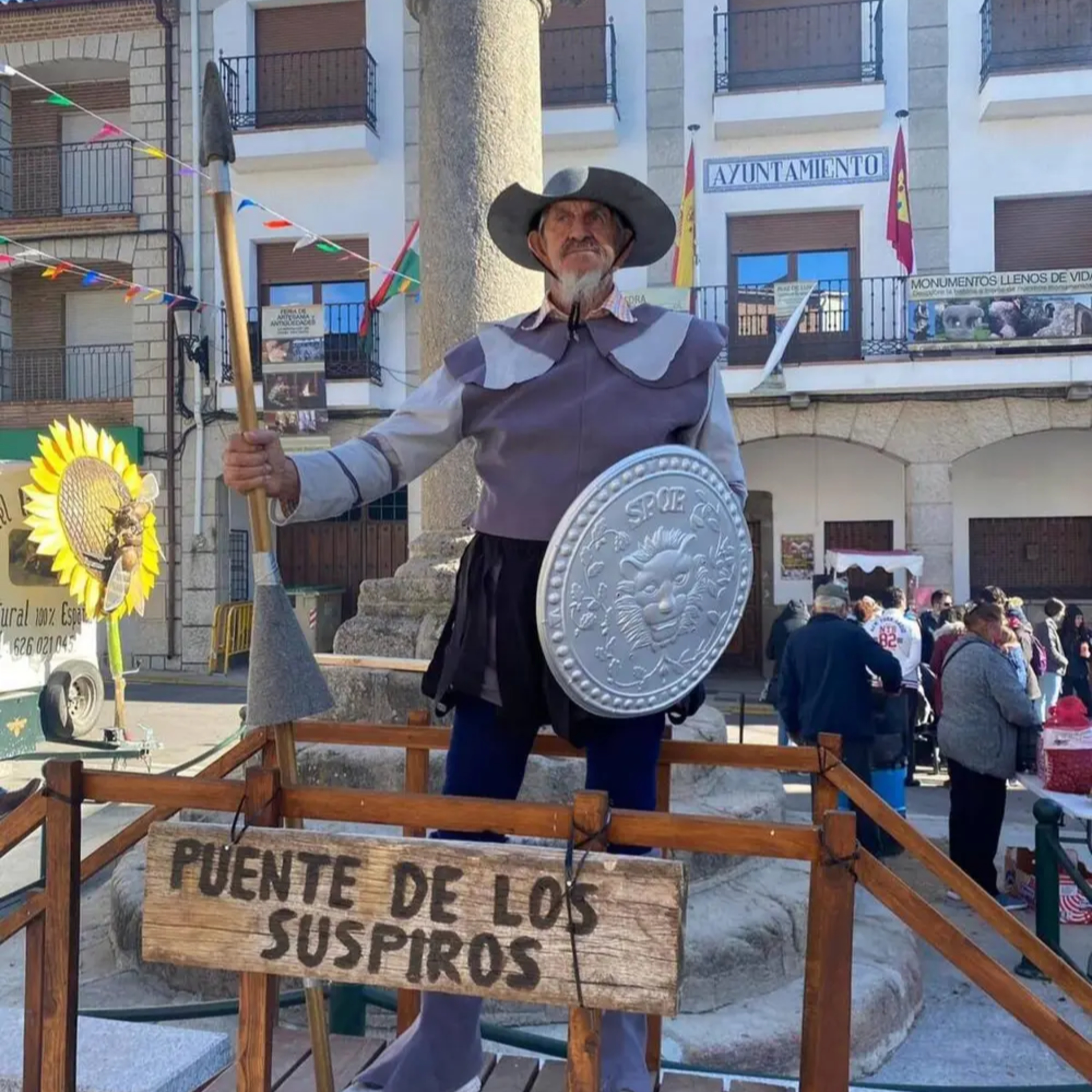 Capítulo 185, Adiós al Quijote de la arqueología y a Joan Cardona arqueólogo en Gandia.  episode artwork