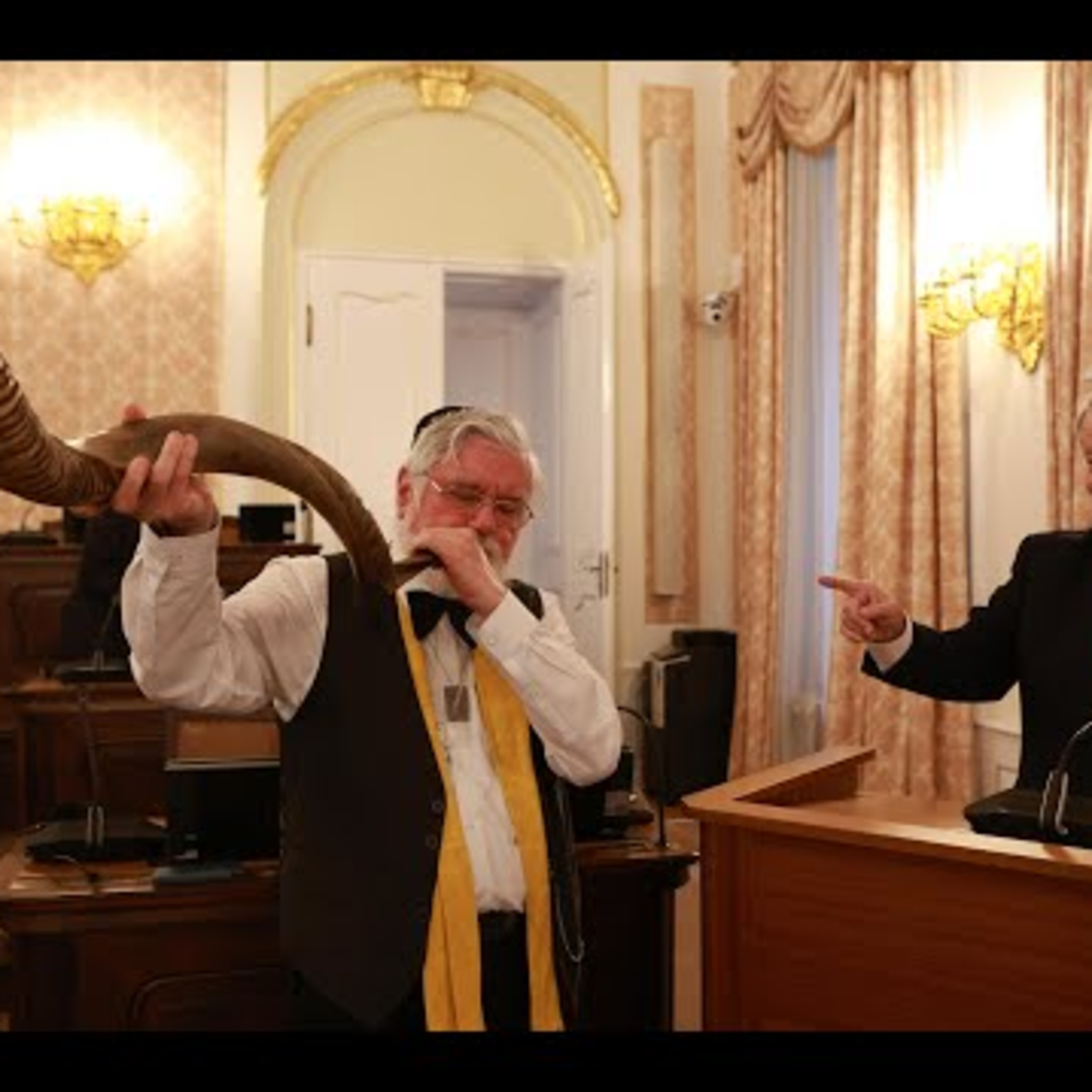 Rabbi Michael Dushinsky