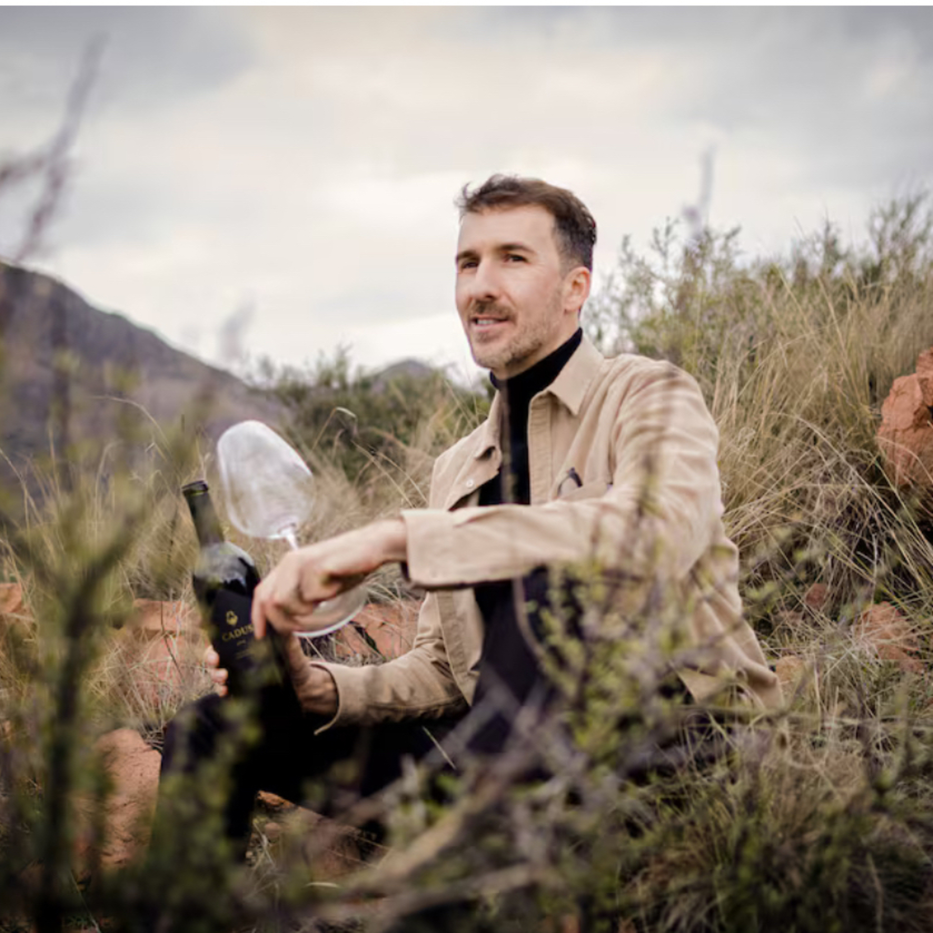 SANTIAGO MAYORGA BOAKNIN - NIETO SENETINER y CADUS WINES  episode artwork
