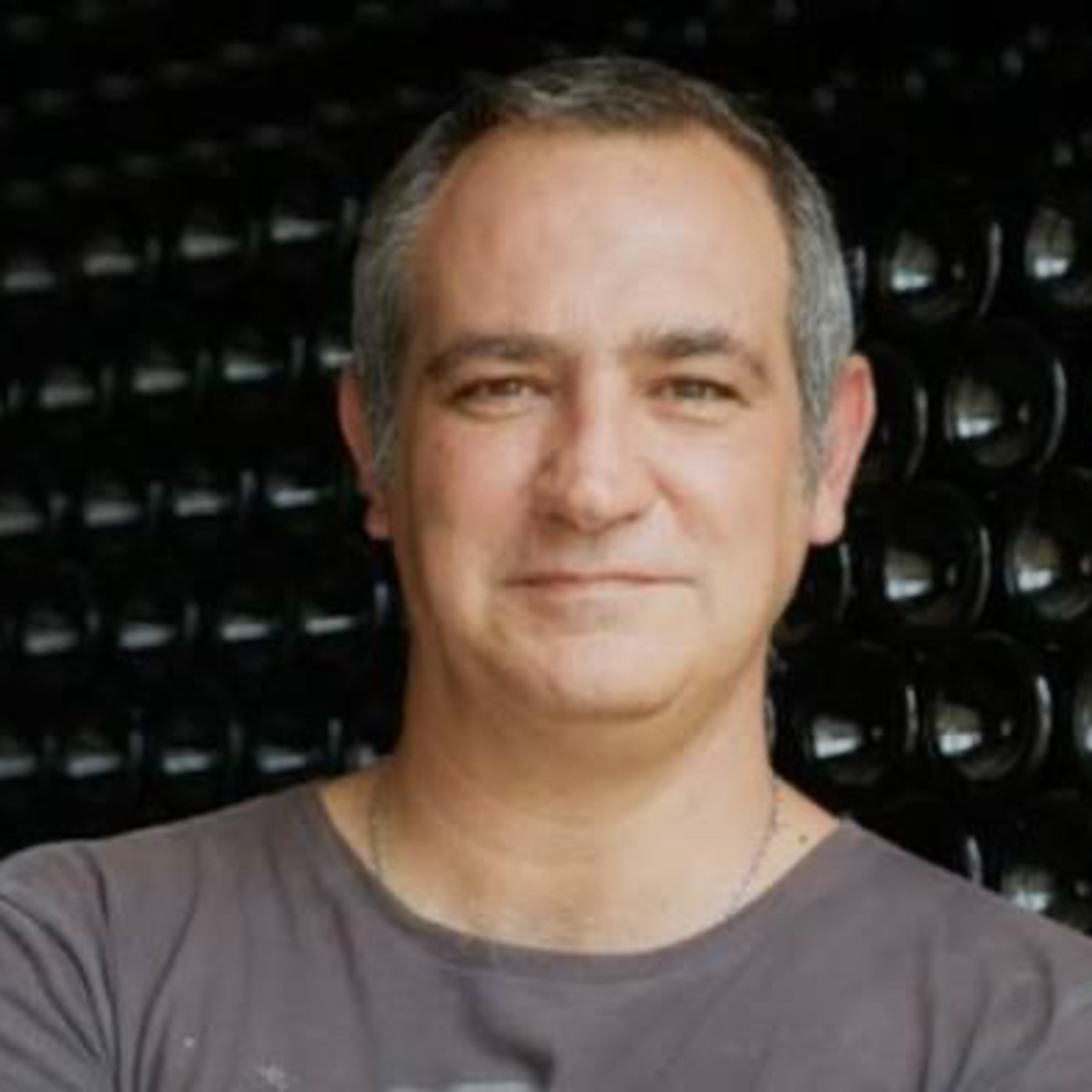 GUILLERMO BARBIER - DE ÁNGELES VISTALBA  episode artwork