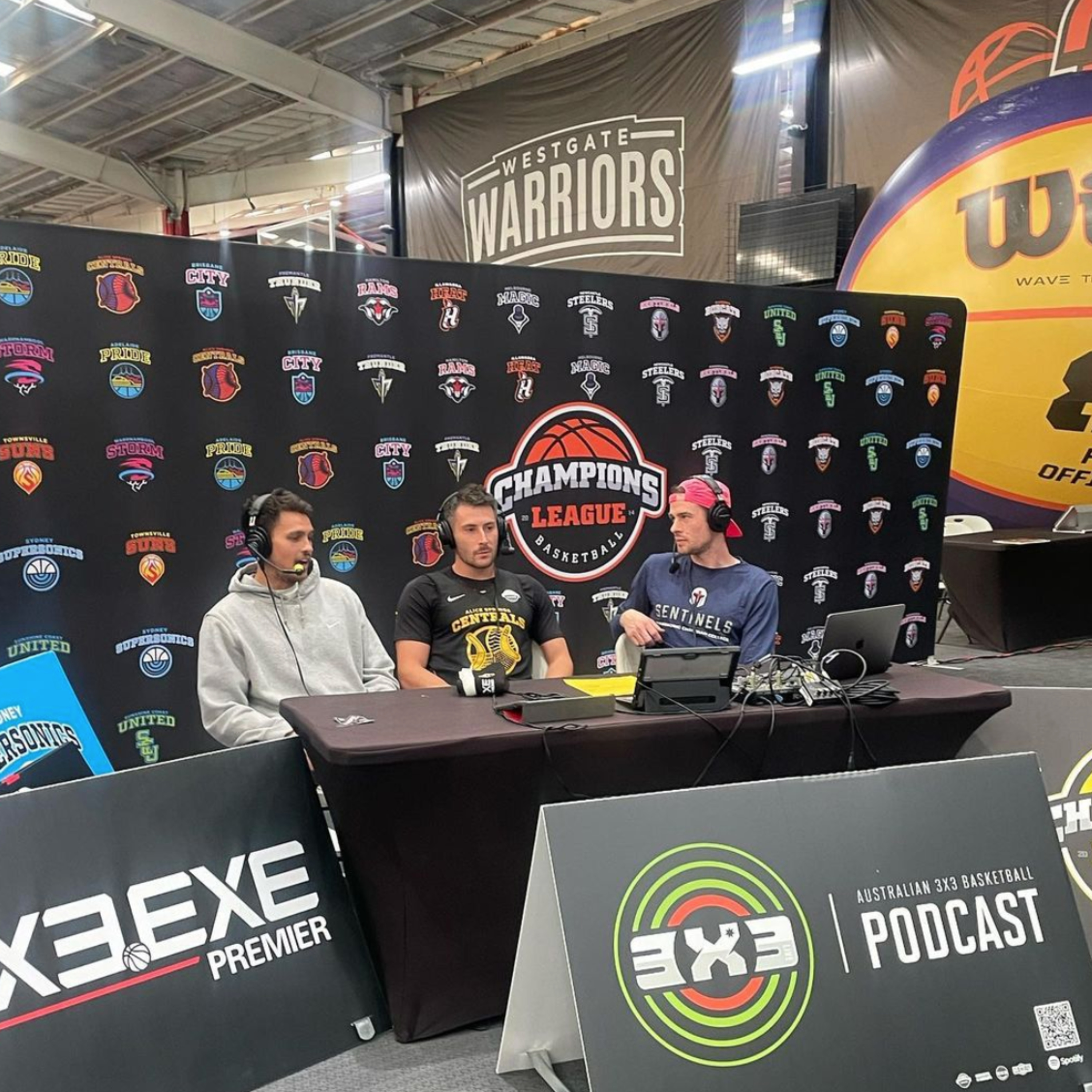 3x3 live