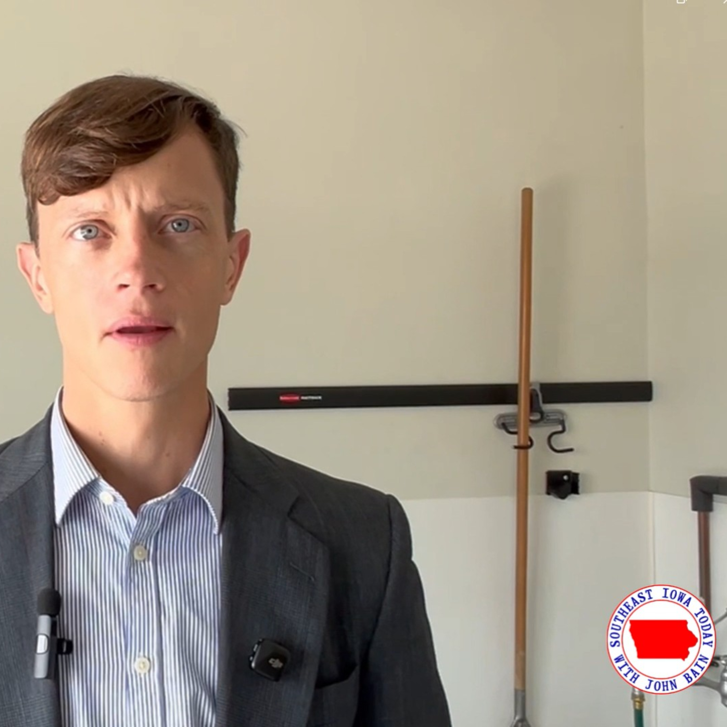 Rob Sand Wants to be Your Governor Iowa! Here’s My Interview with Rob before I was Asked to Turn Off My Camera at His Town Hall