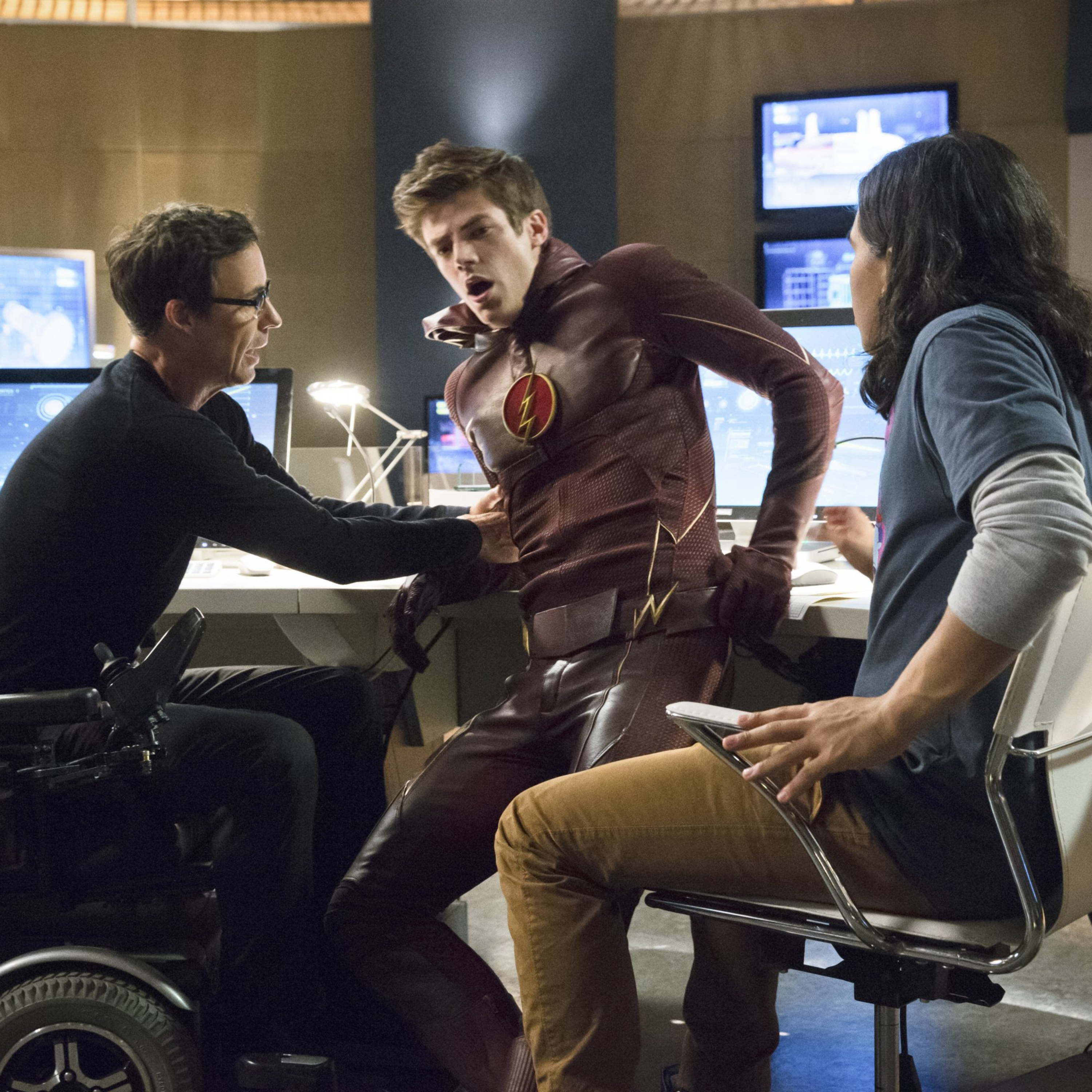 FLASHBACKS: A FLASH REWATCH PODCAST