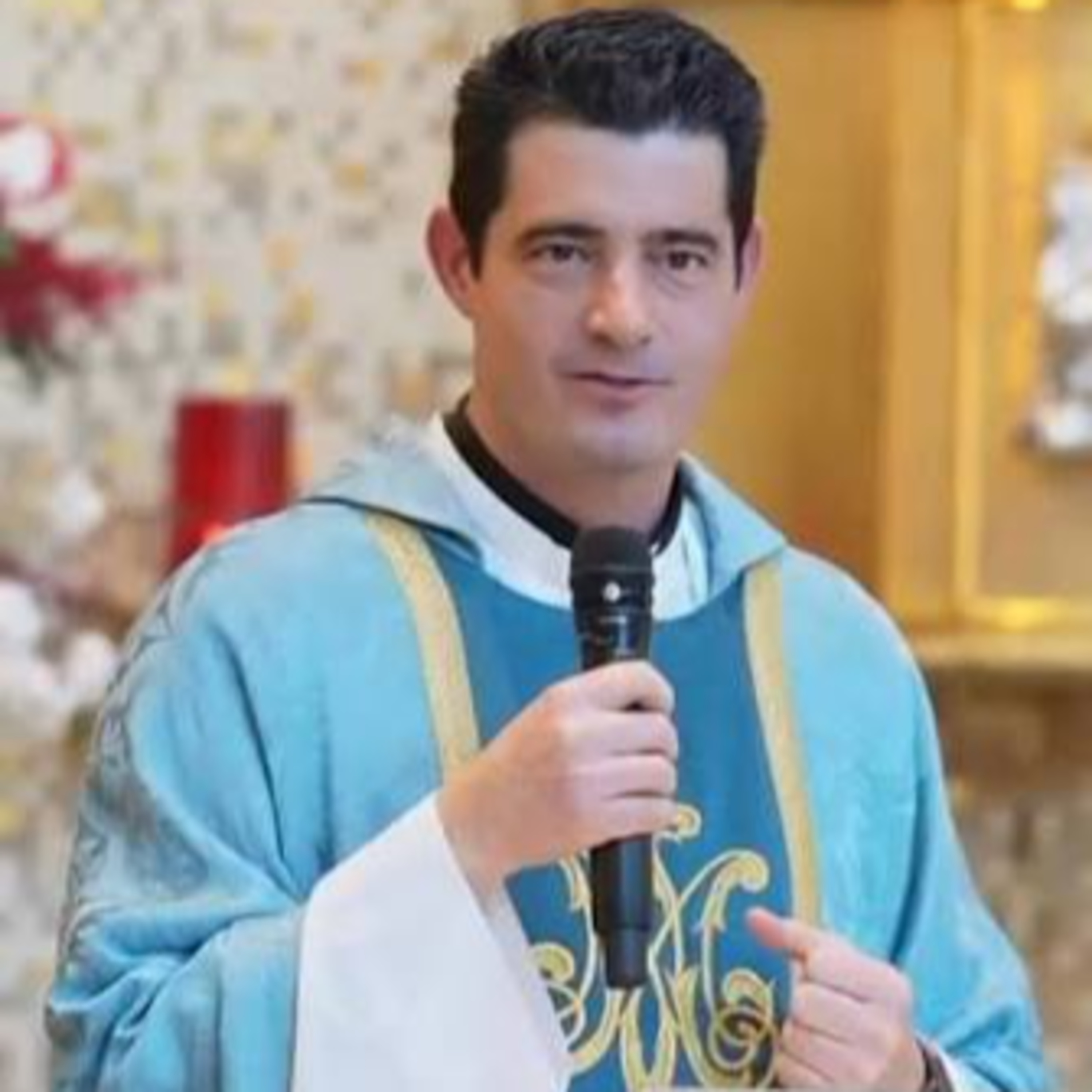 Un Día sin Eucaristía - Padre Javier Carralón