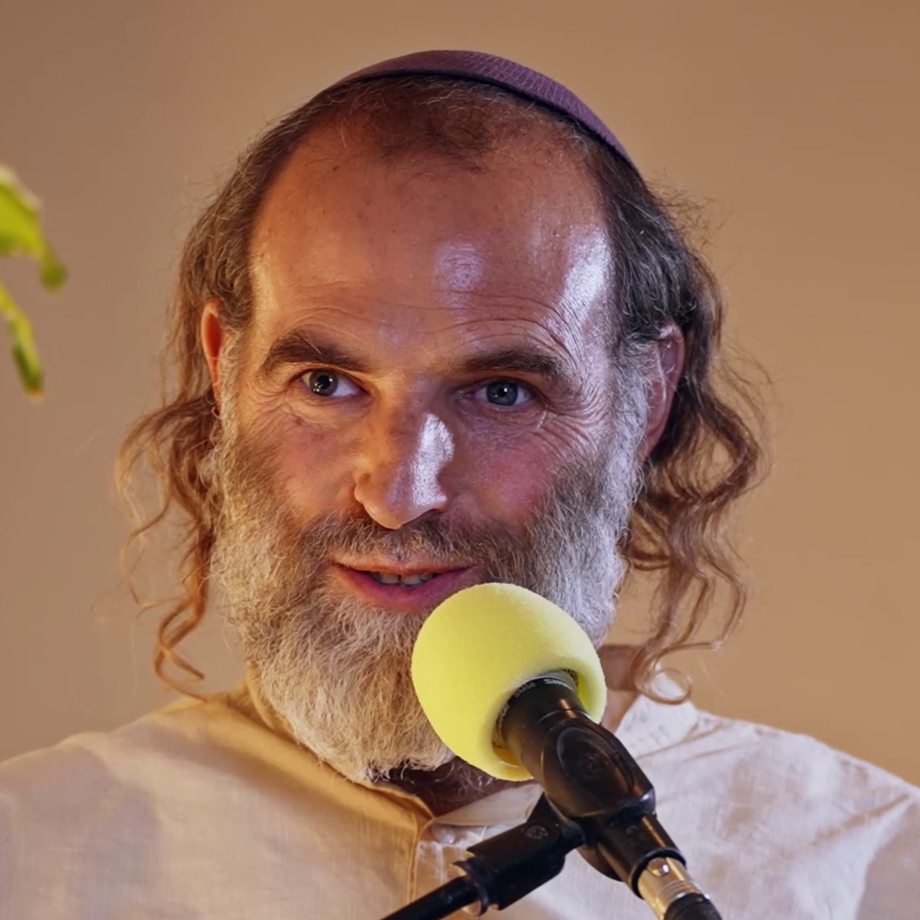 מיכי יוספי - שיחות מהחלל הפנוי ～ episode artwork