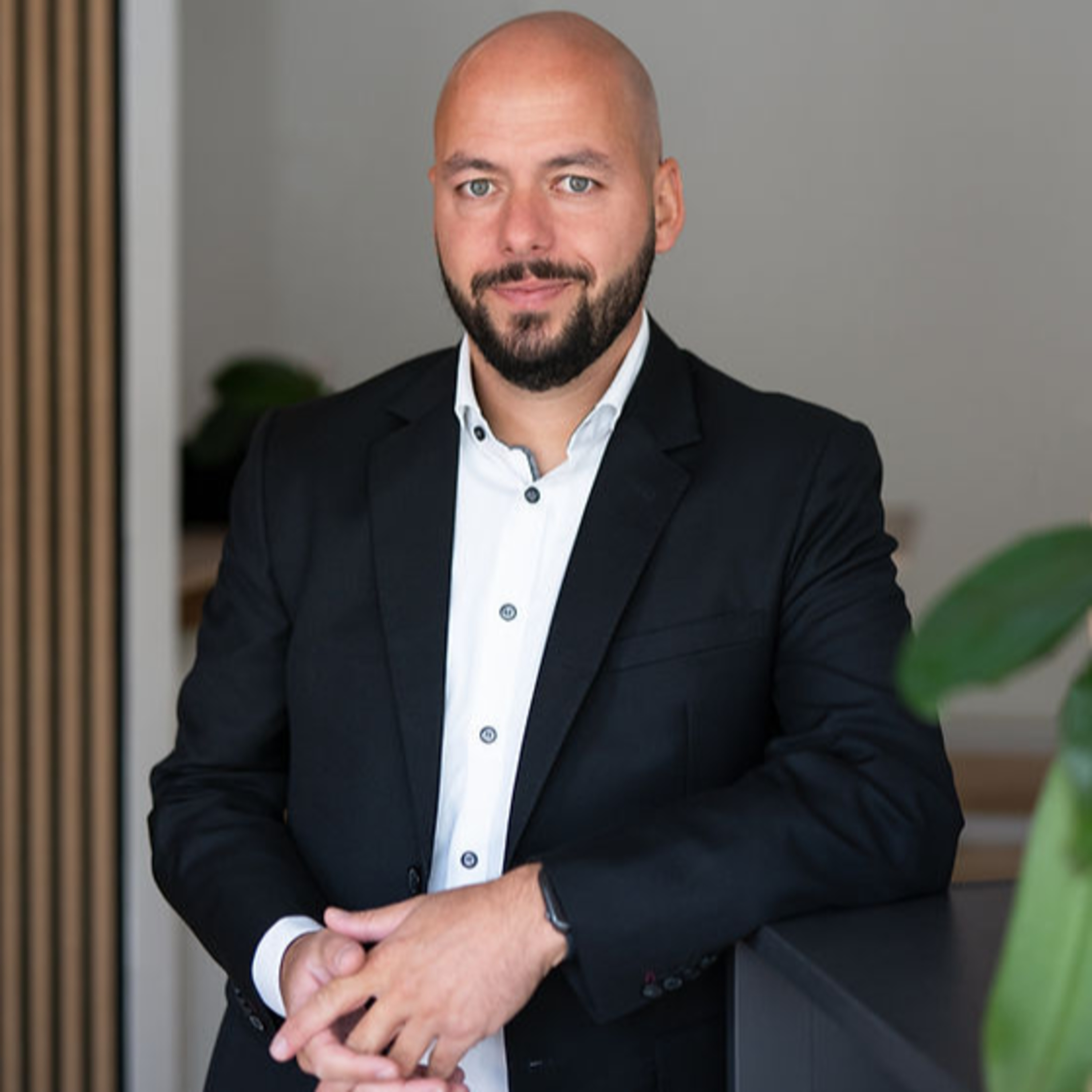 Buy High. Sell Low. Techaktien und Global.Stock.Flash