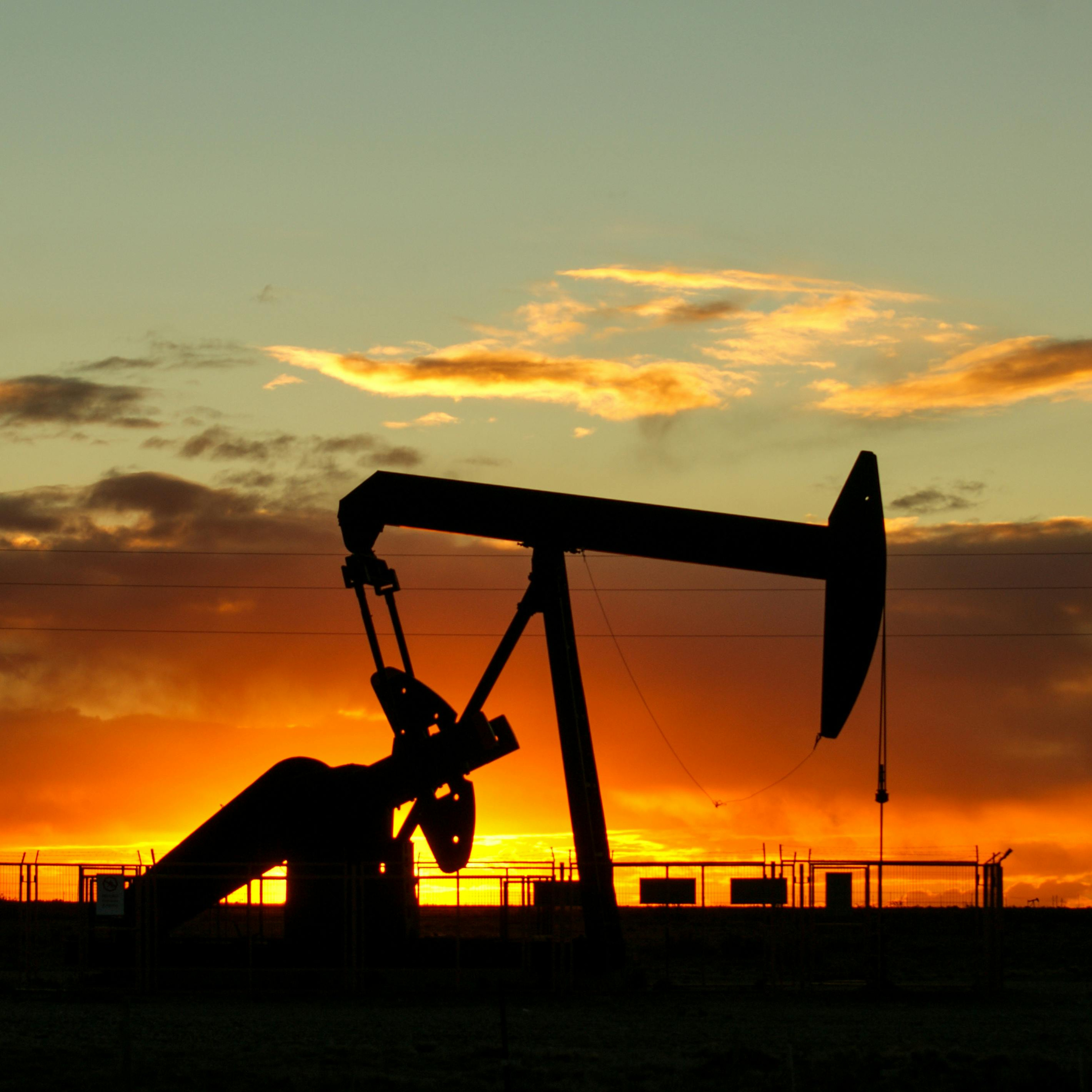 ¿Qué pasará con el precio del petróleo en 2025 y 2026?