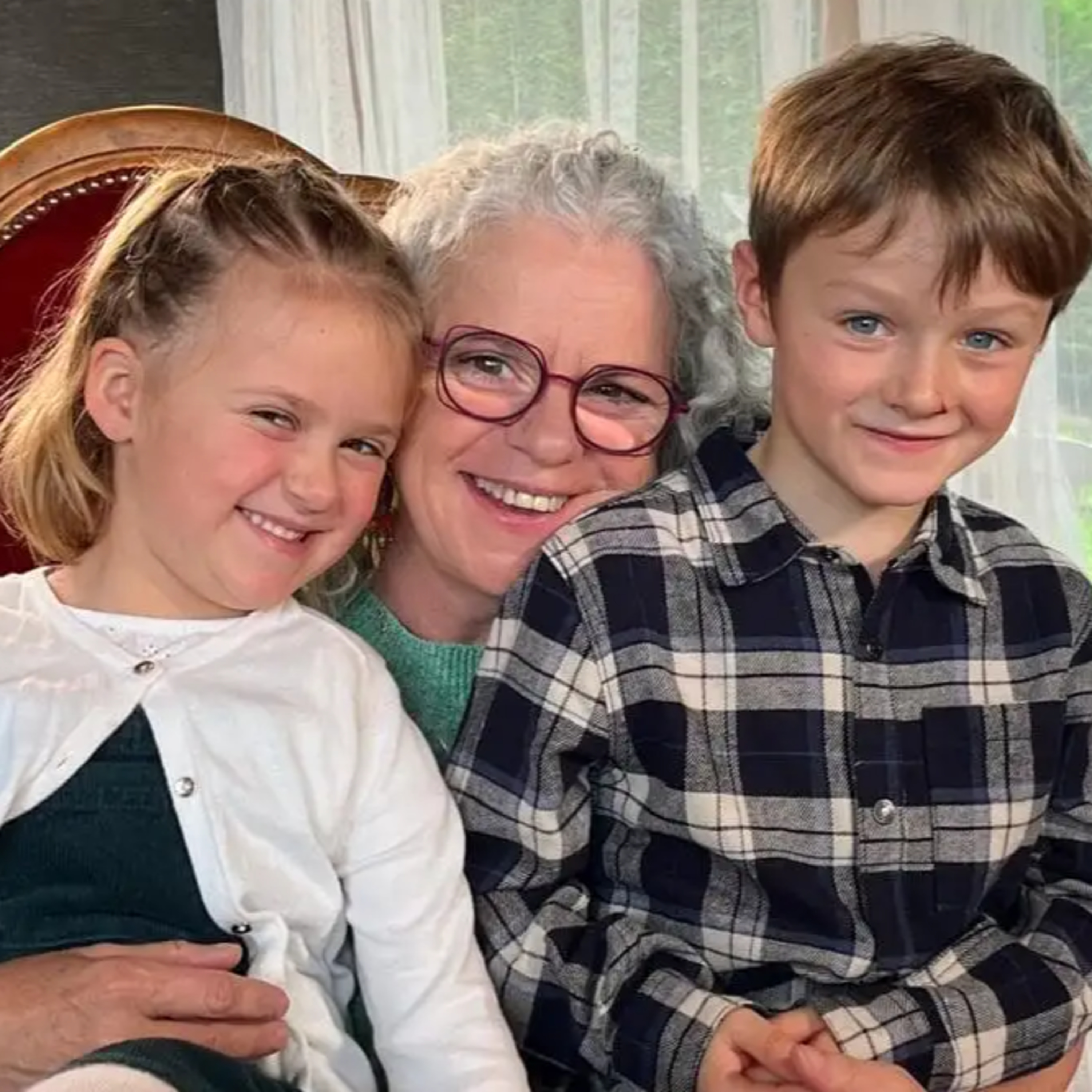 Bavardâges : renforcer votre complicité avec vos grands-parents !