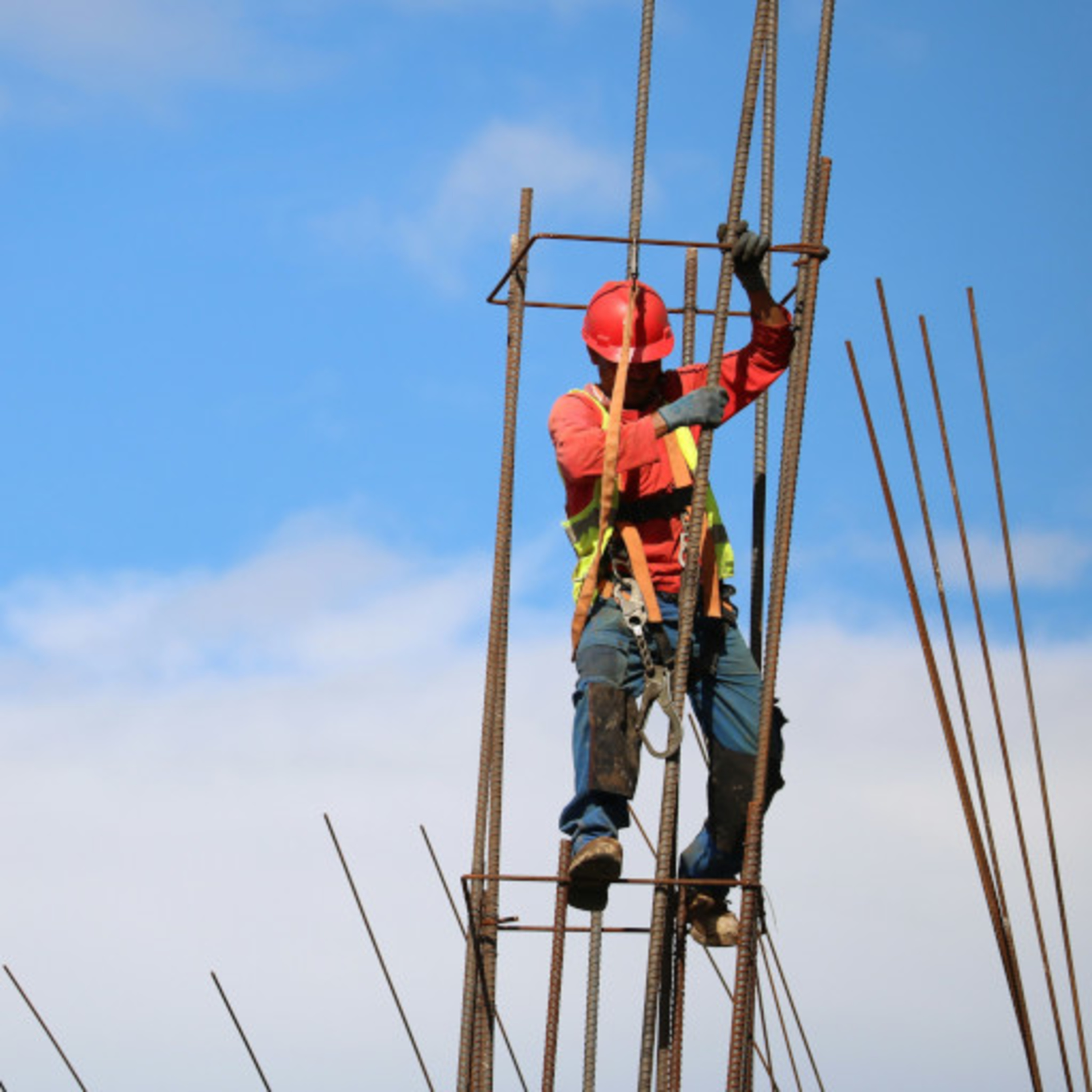 Geoclay : quand l’argile bâtit un monde durable – Alex Moube