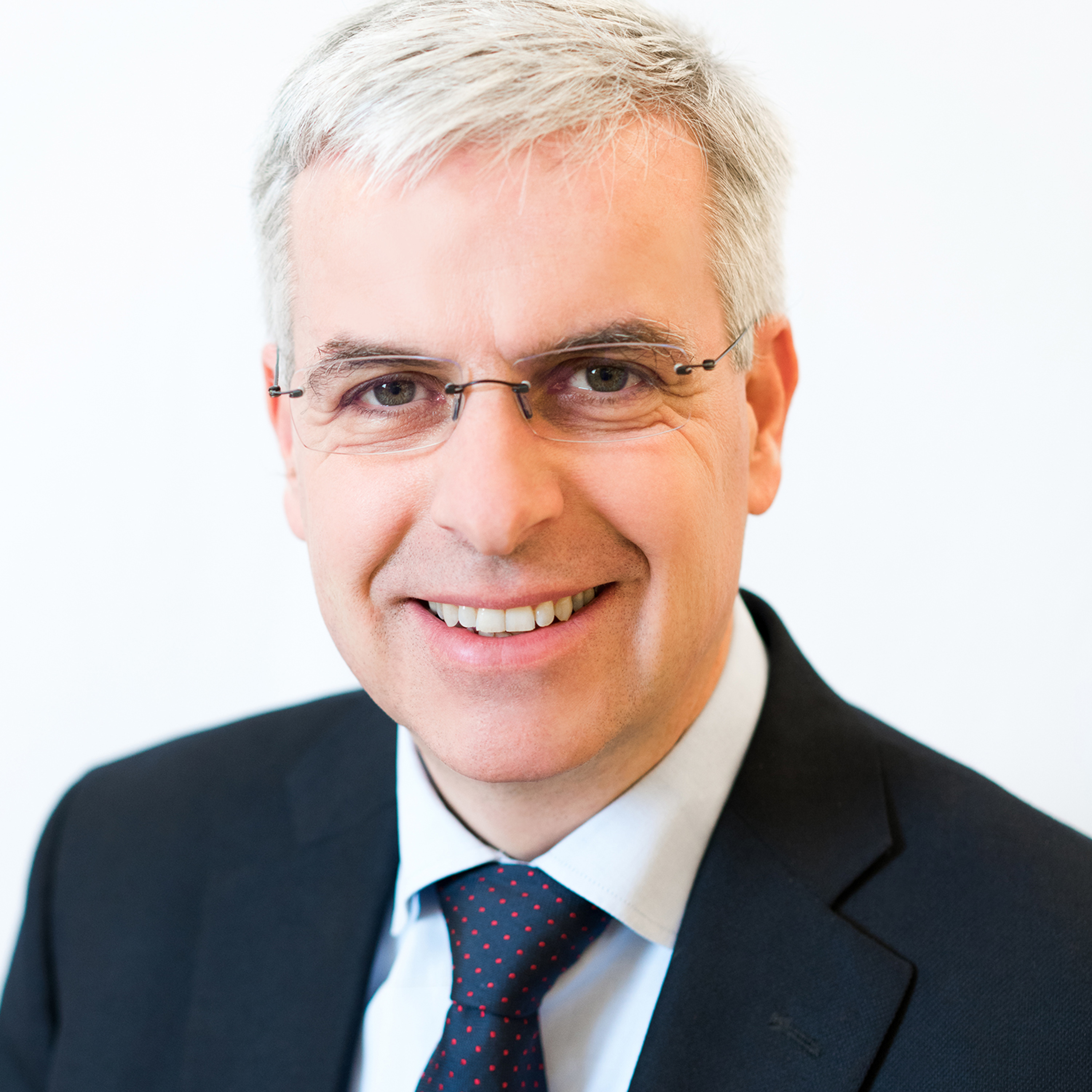 Faire tomber les silos, écouter “les cailloux” : une vision humaine du management – Pierre Jenny