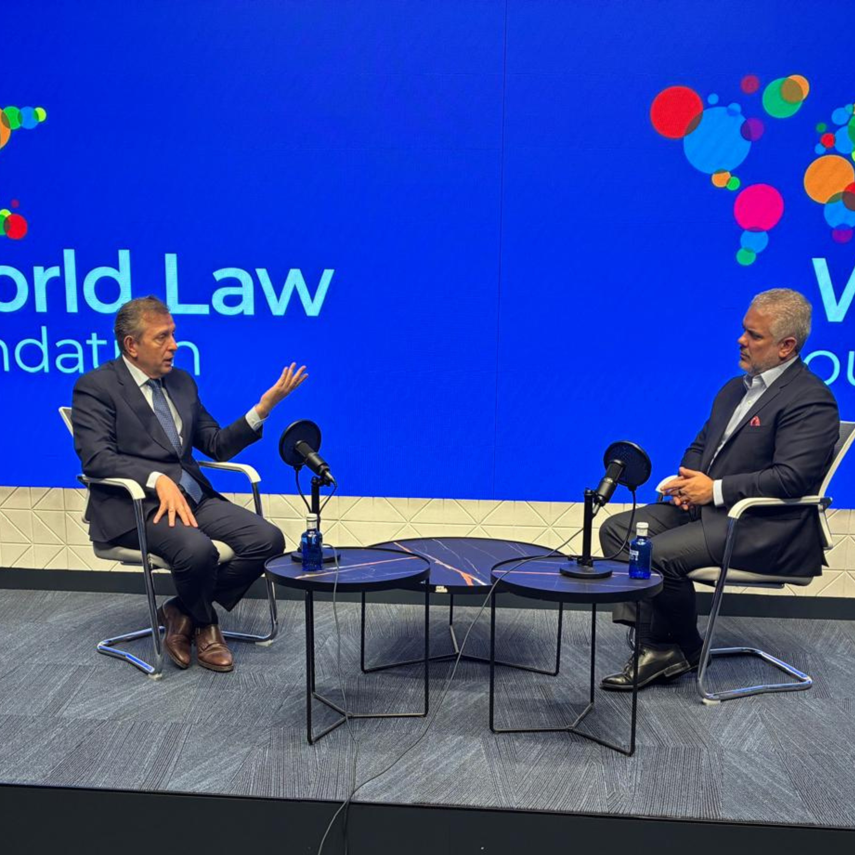 On the Rule of Law / Sobre el Imperio de la Ley