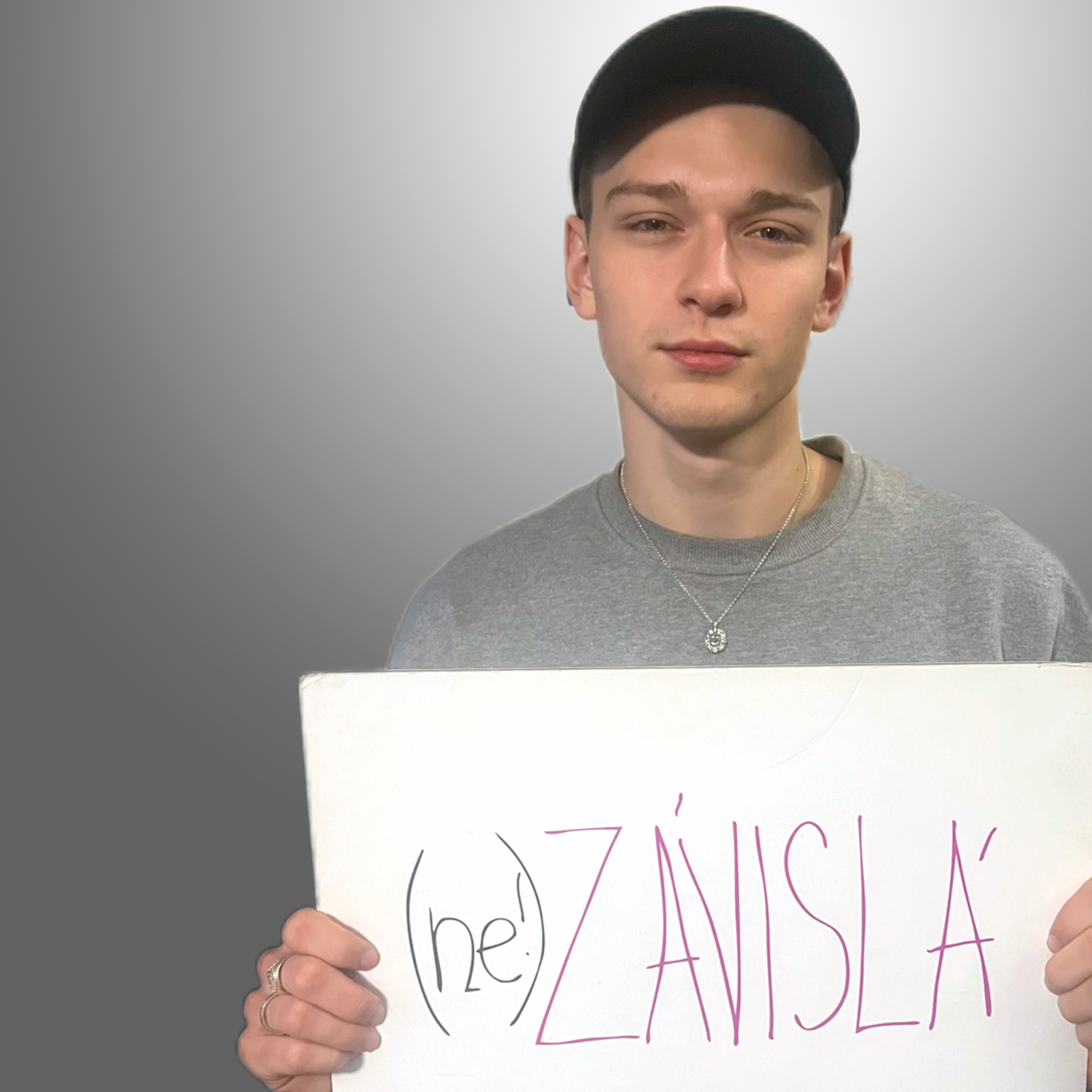 (ne!)ZÁVISLÁ