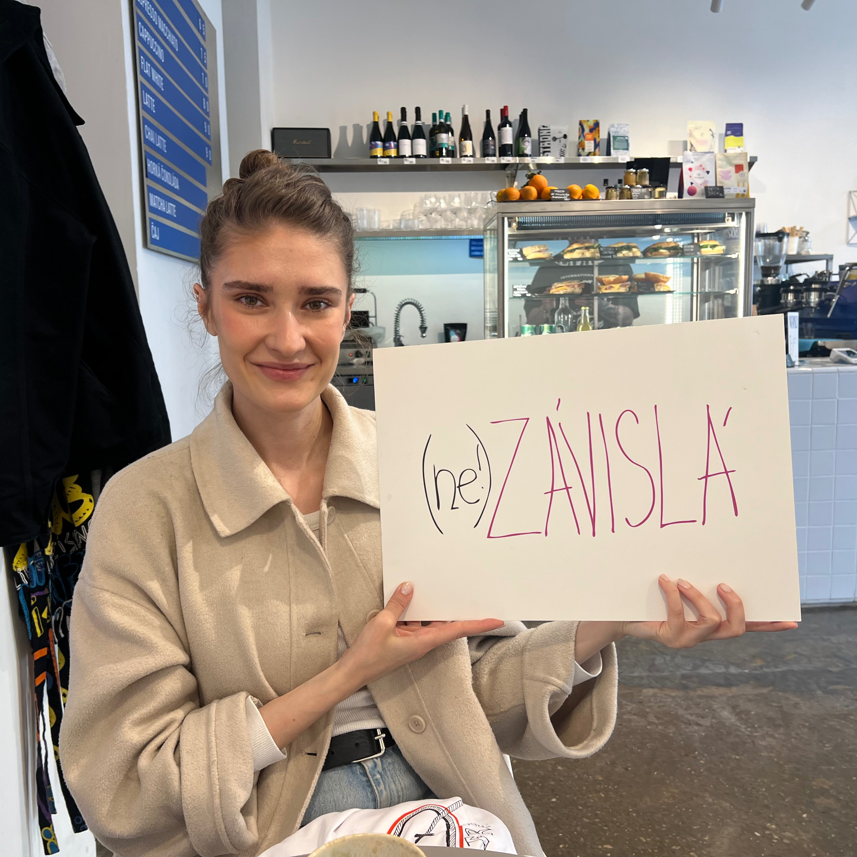 (ne!)ZÁVISLÁ