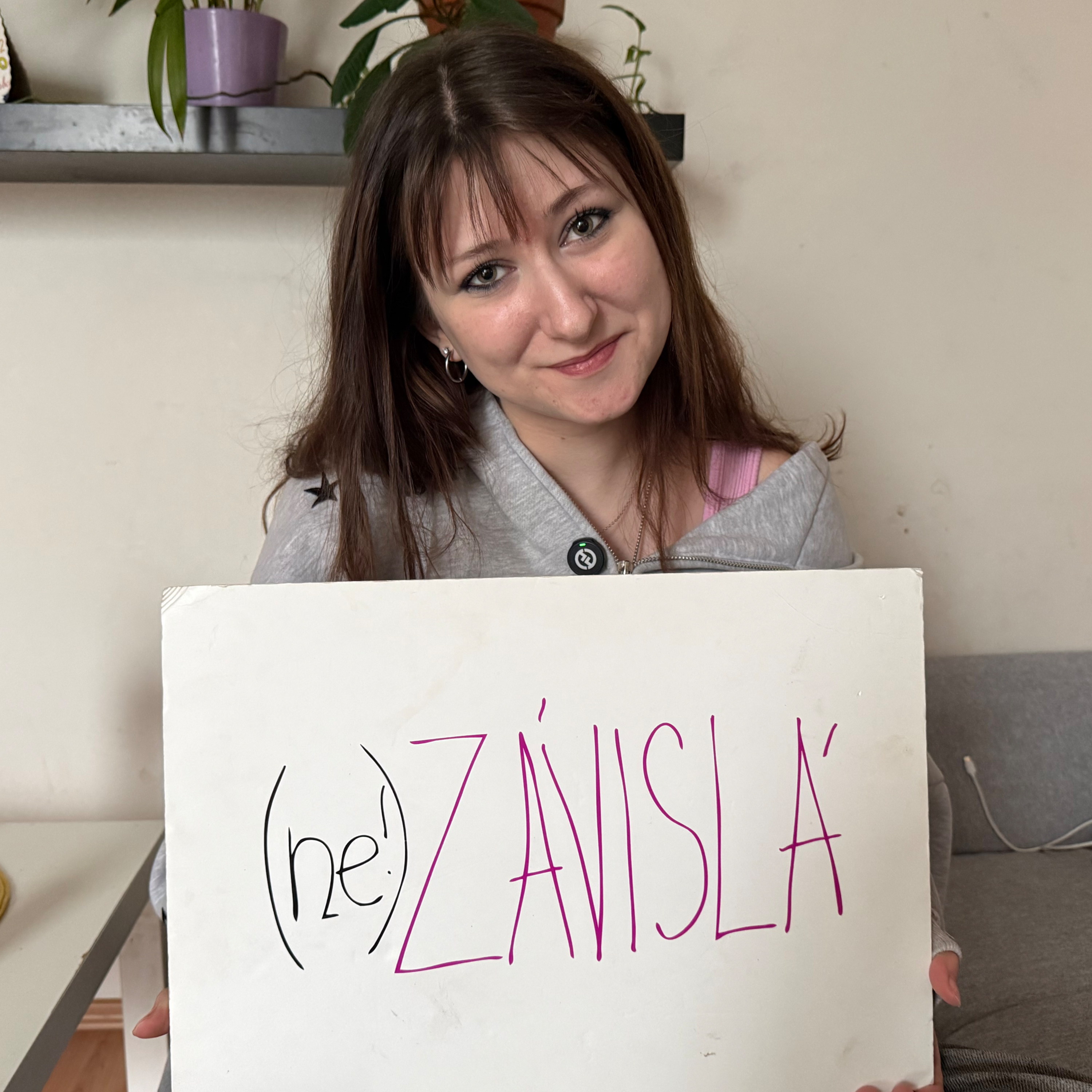 102.díl (ne!)ZÁVISLÁ: Pacientka z dětské psychiatr Kristýna o pokusu o sebevraždu a léčbě episode artwork