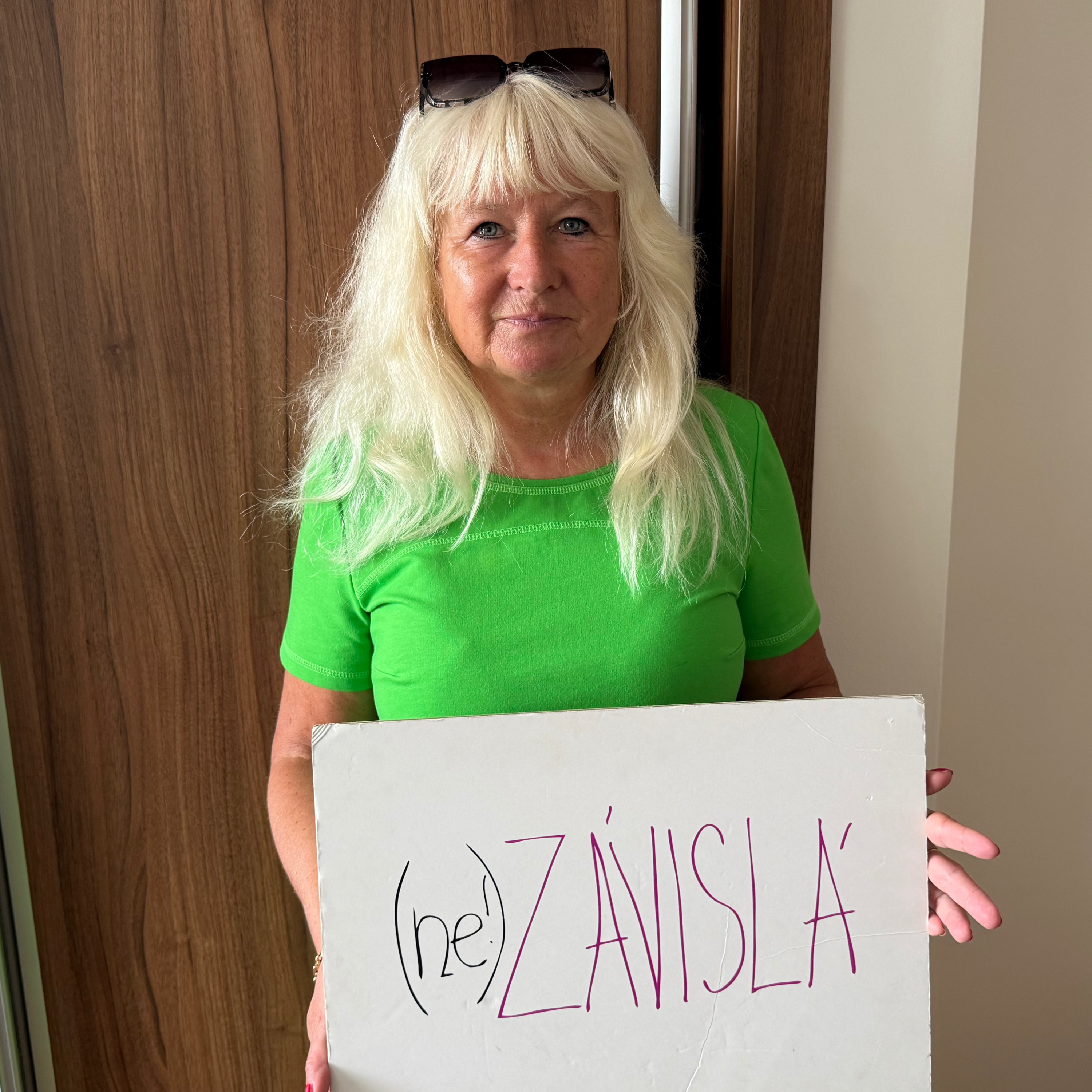 (ne!)ZÁVISLÁ