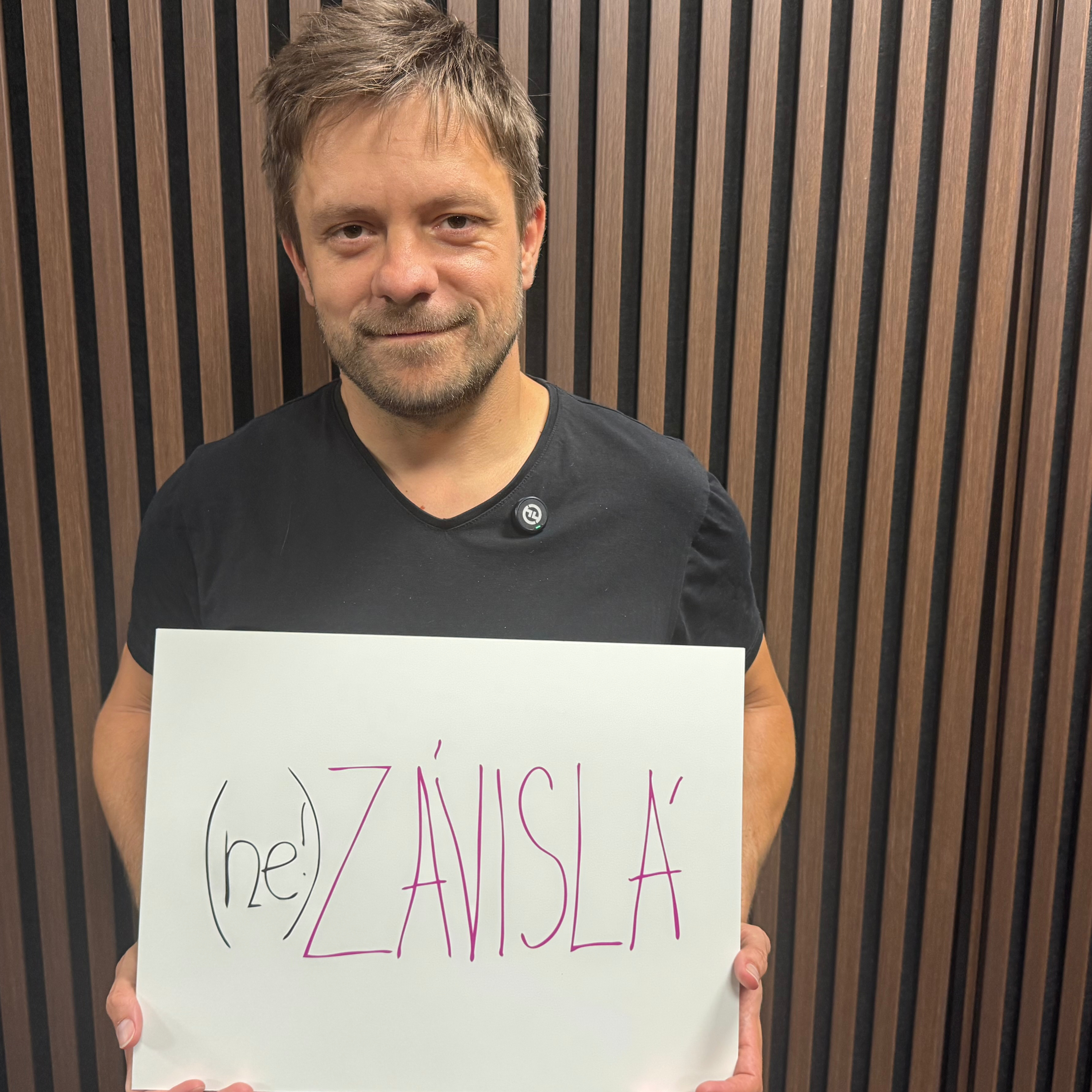 (ne!)ZÁVISLÁ