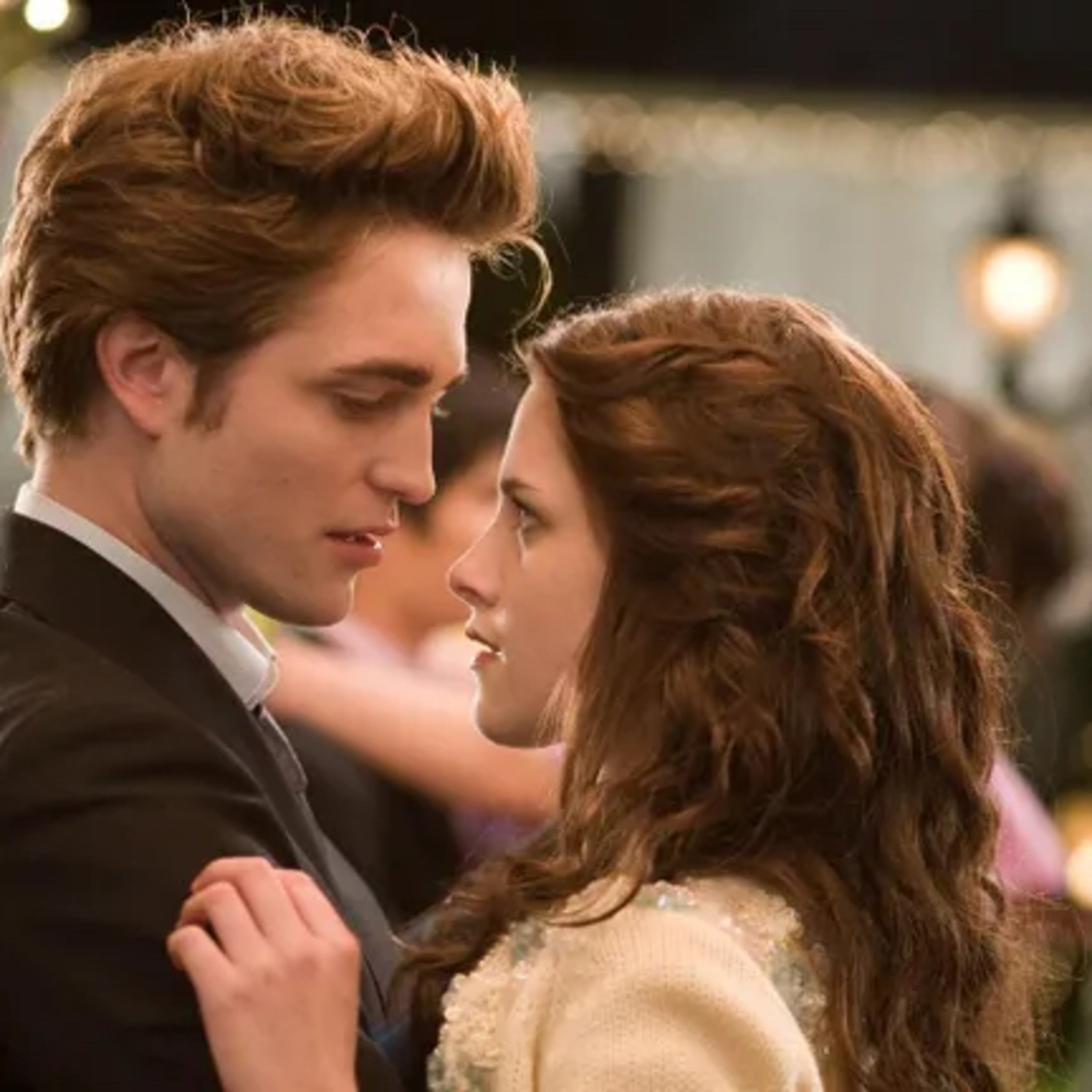 Twilight: Midnight Sun: Cast, Premiere Date, and Everything To Know About the Netflix Series