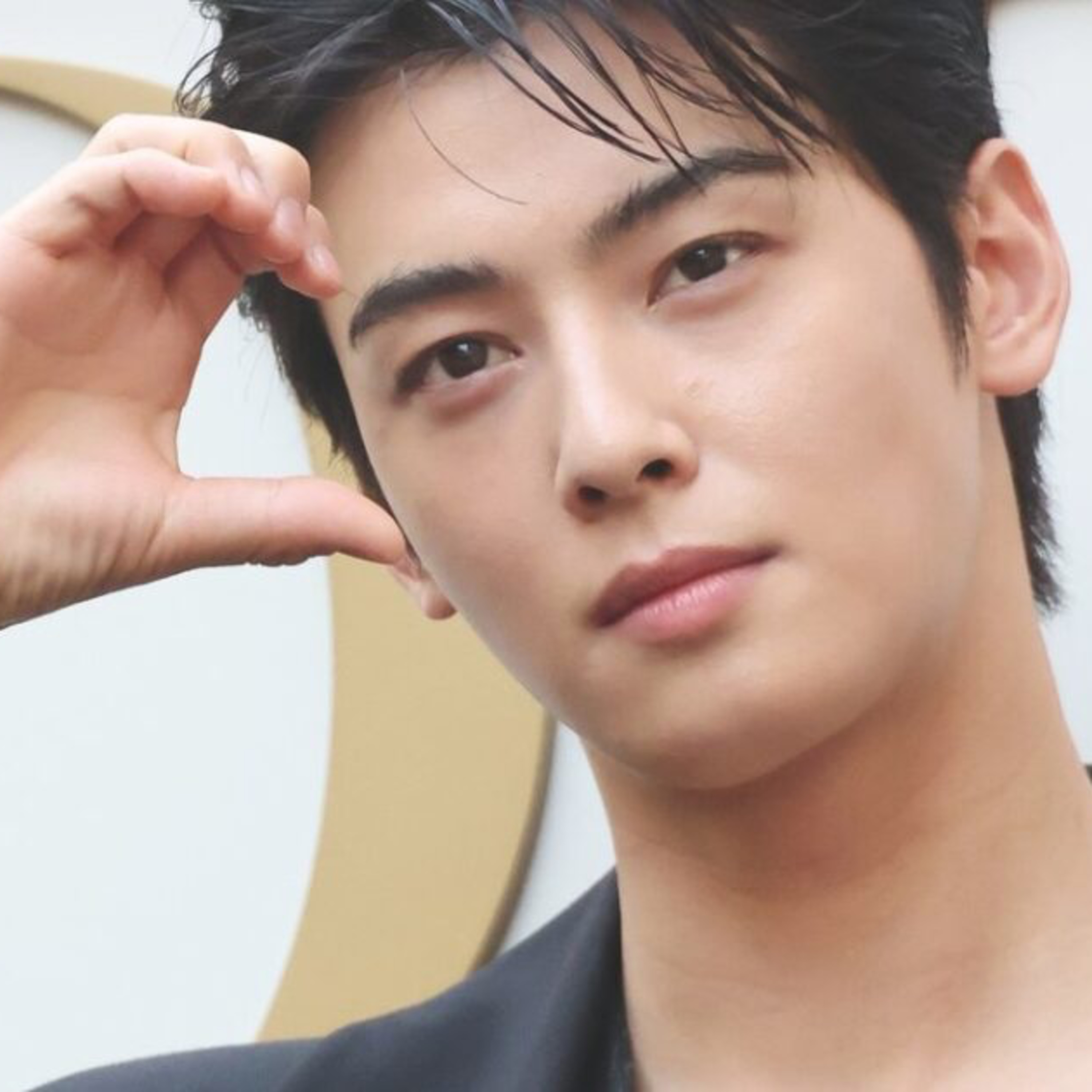 ASTRO’s Cha Eunwoo Likely To Enlist In The Military Soon