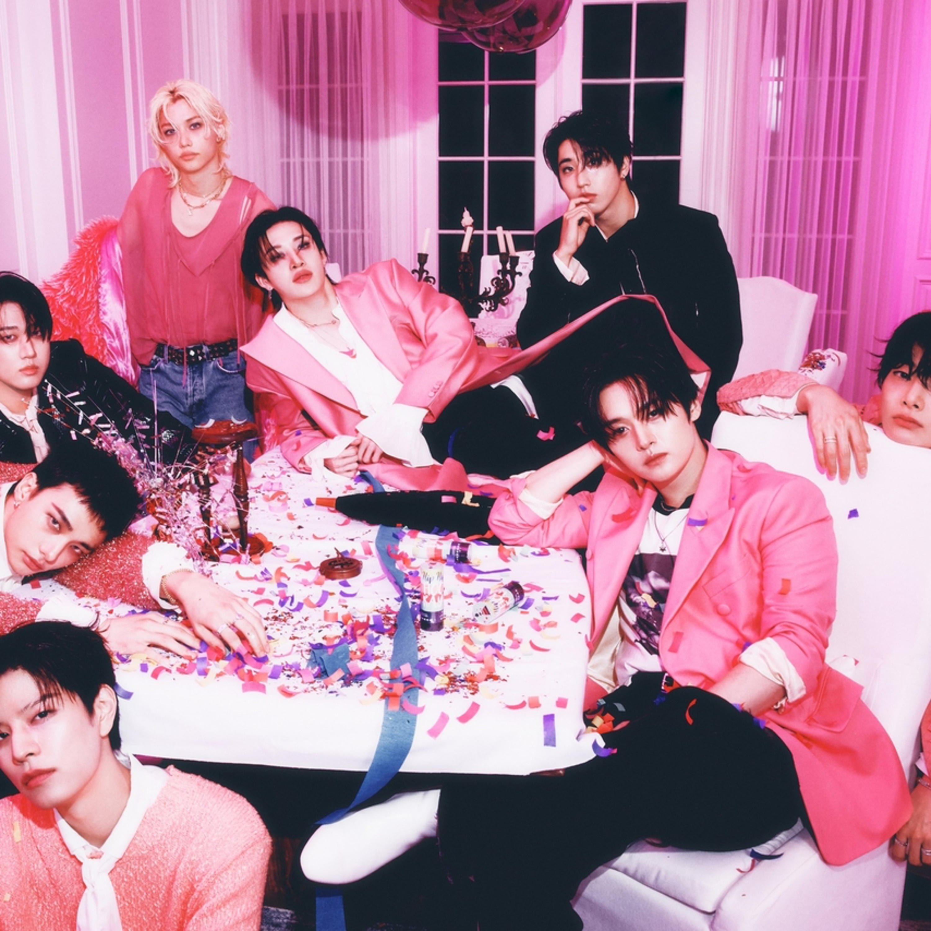 Stray Kids return boldly, confident in 'Do It'
