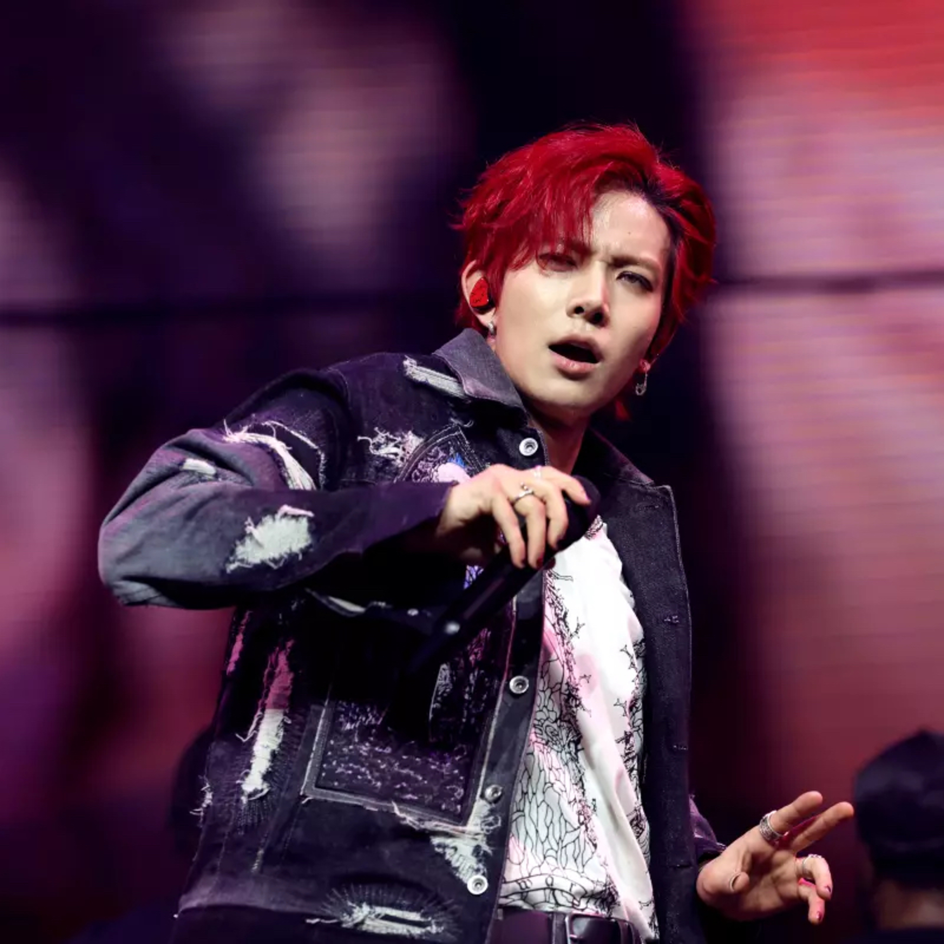 Heeseung is leaving Enhypen to go solo. K-pop group will continue with six members