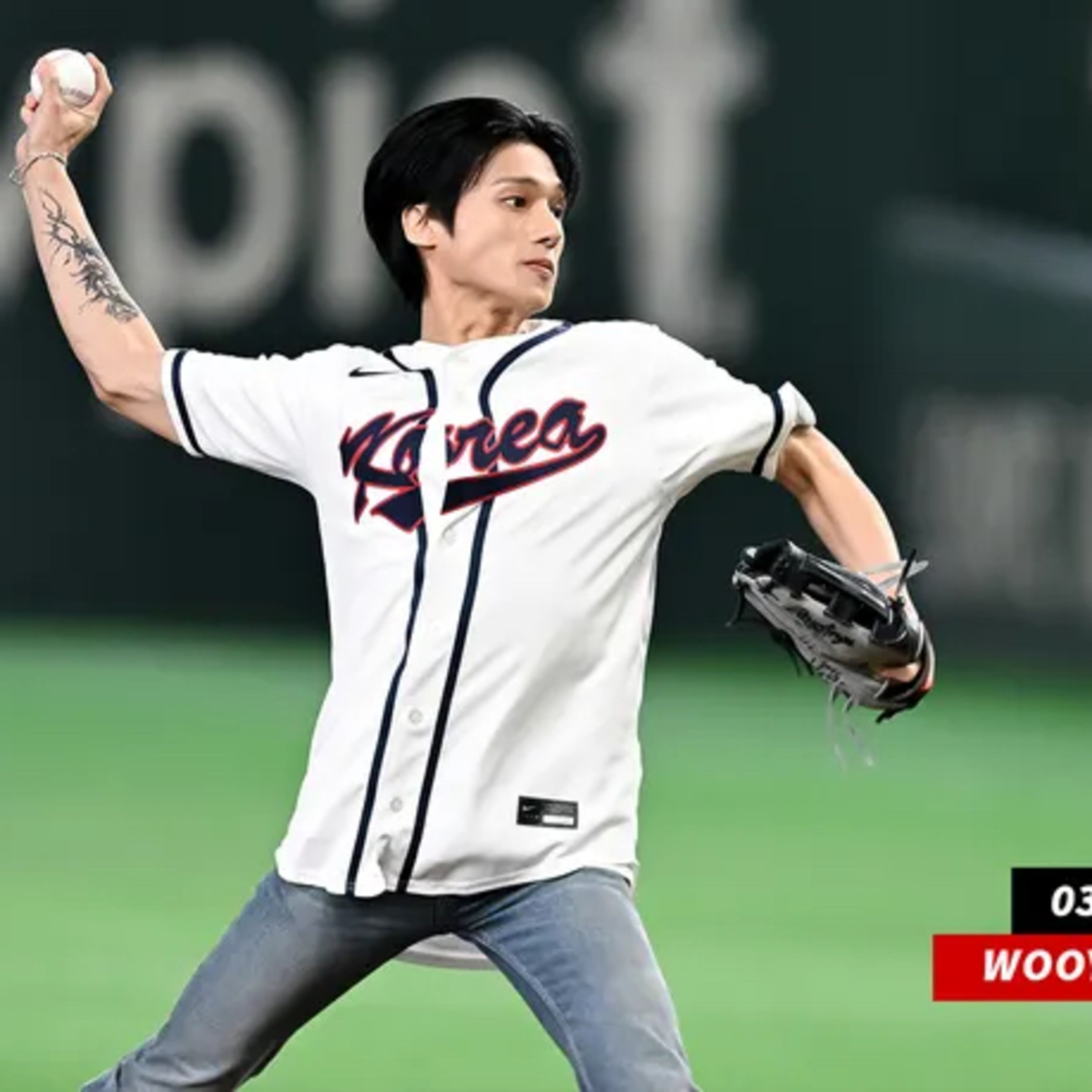 ATEEZ'S WOOYOUNG NO 'BOUNCE' ON MY FIRST PITCH AT WBC ... It's a Strike!!!