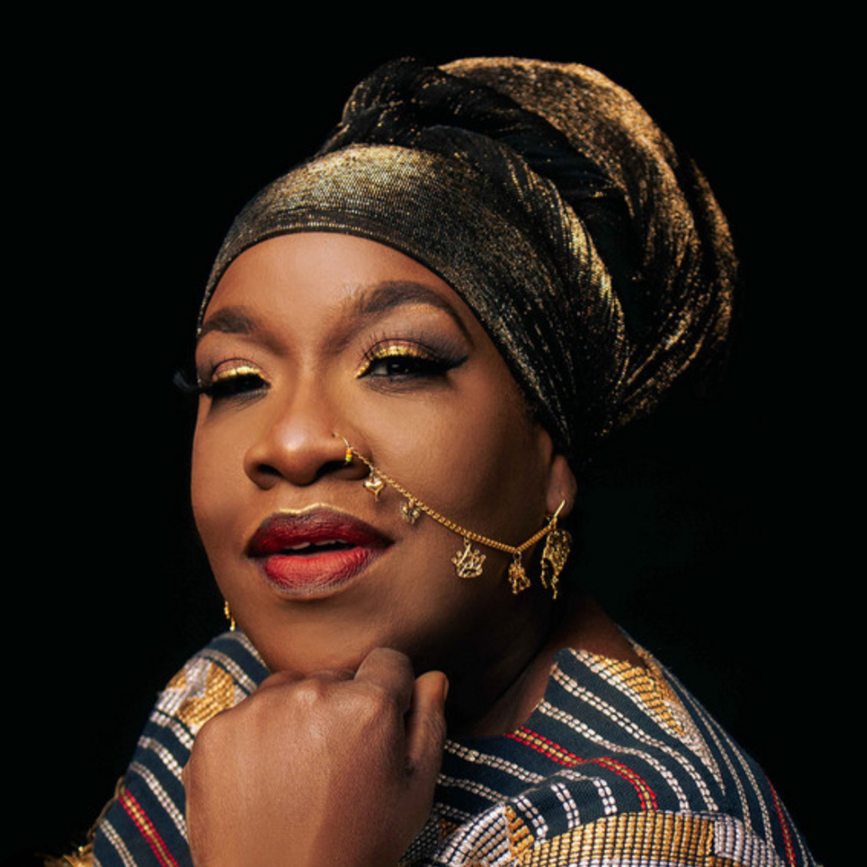 Queen Omega “No Love”