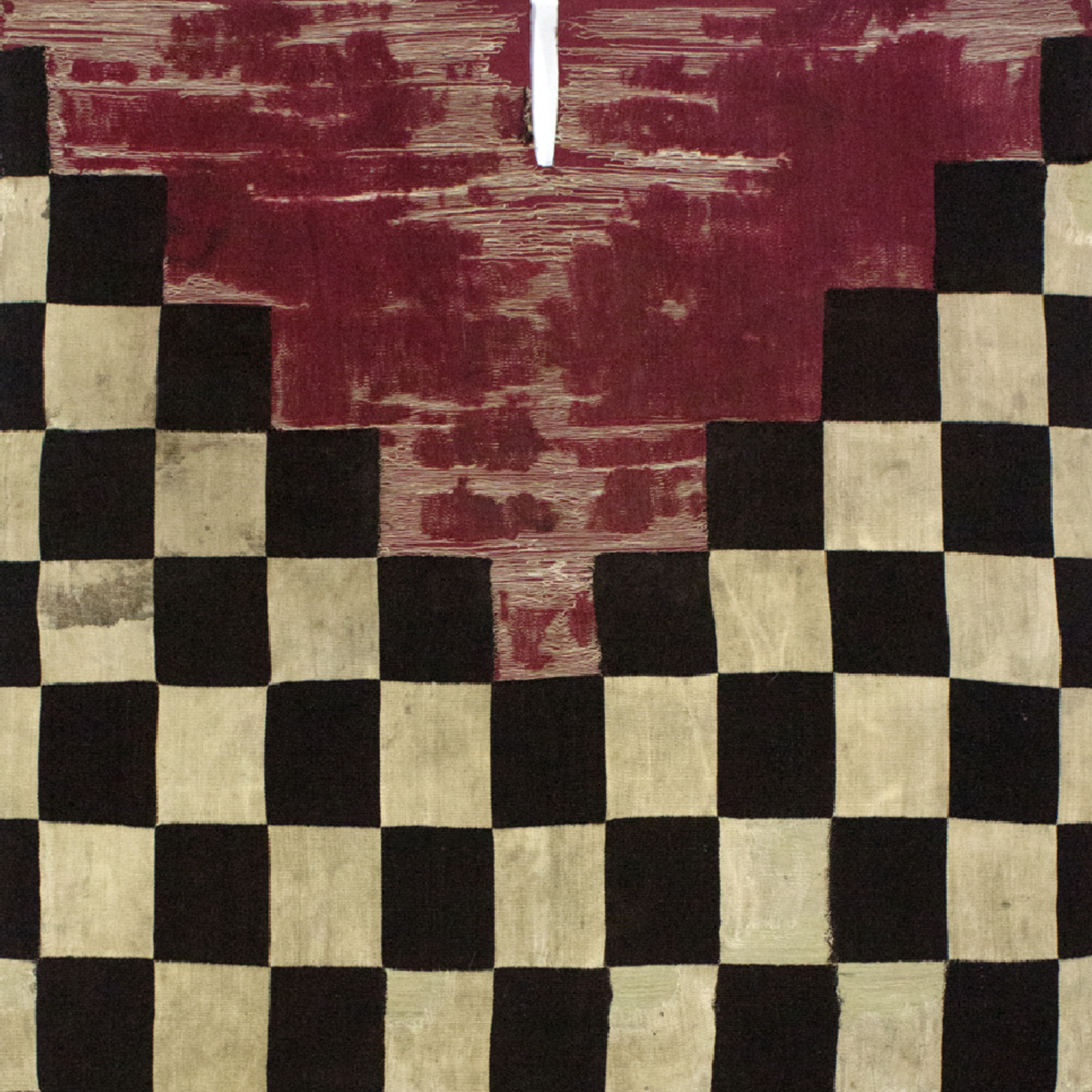 The Incas. Beyond an empire | 3. Room 2. Identity through textiles: the uncus episode artwork