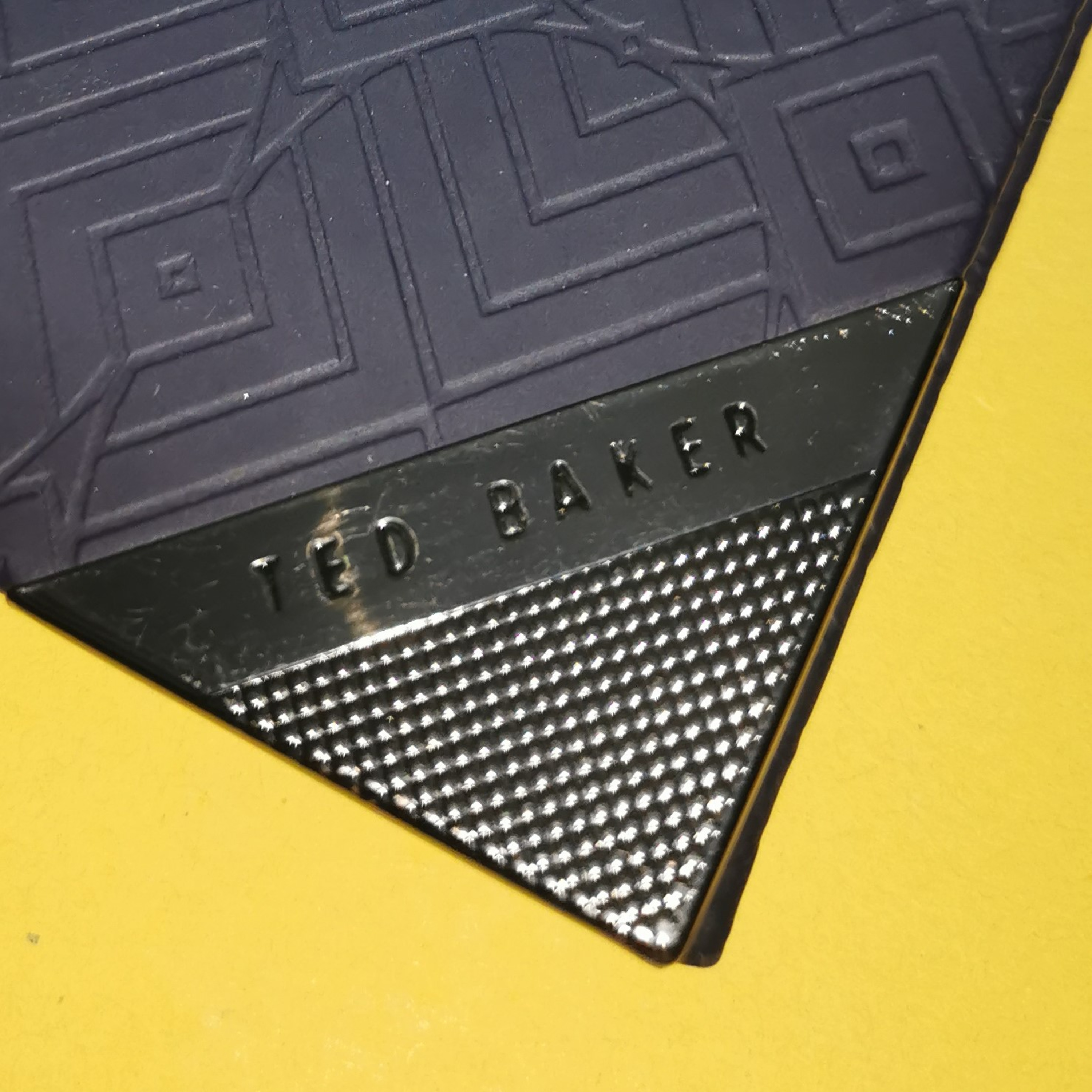 (2) A Gentle Entry - 08/11/2019 episode artwork