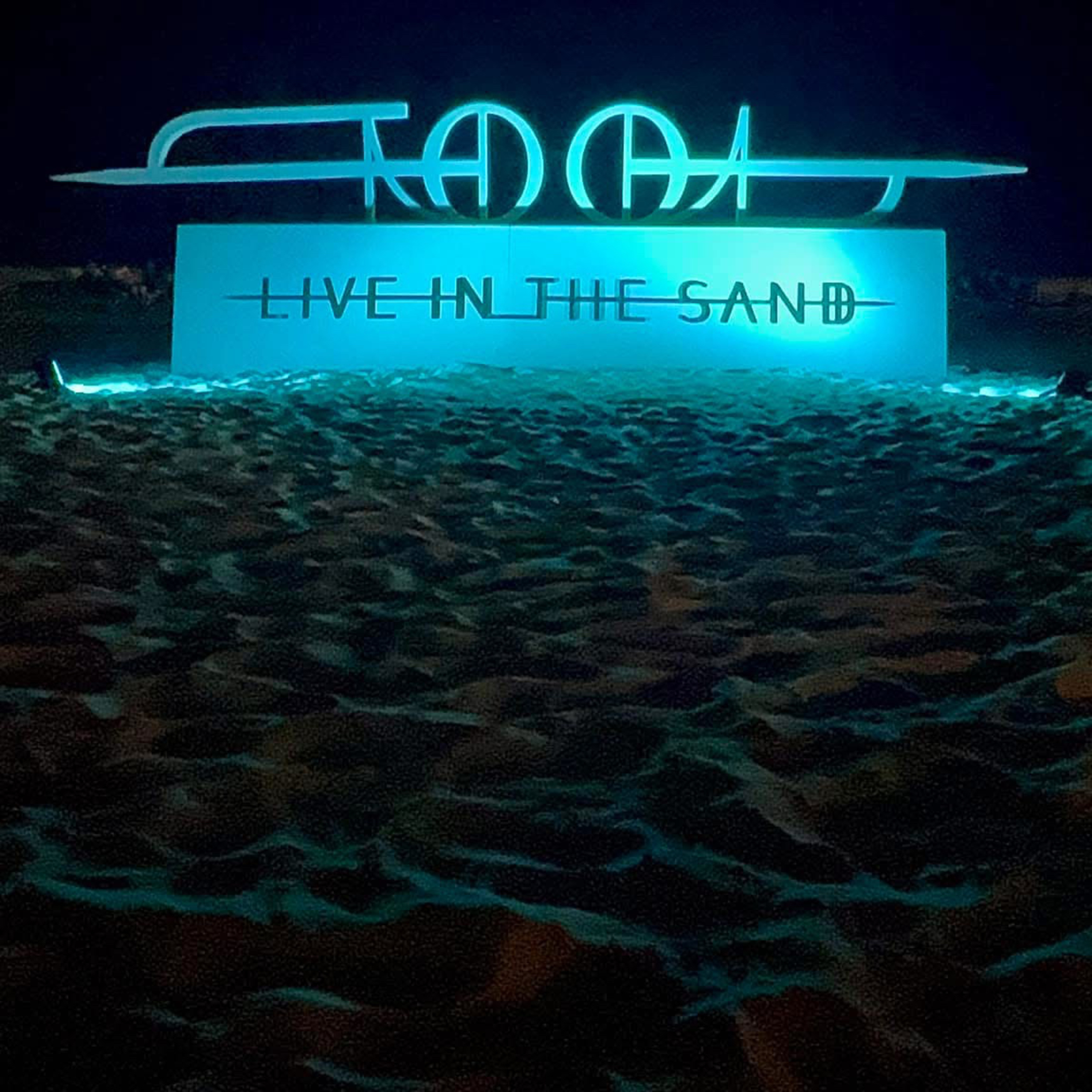 A bunch of drunk idiots booed Tool & are now crying with a lawsuit = pathetic !