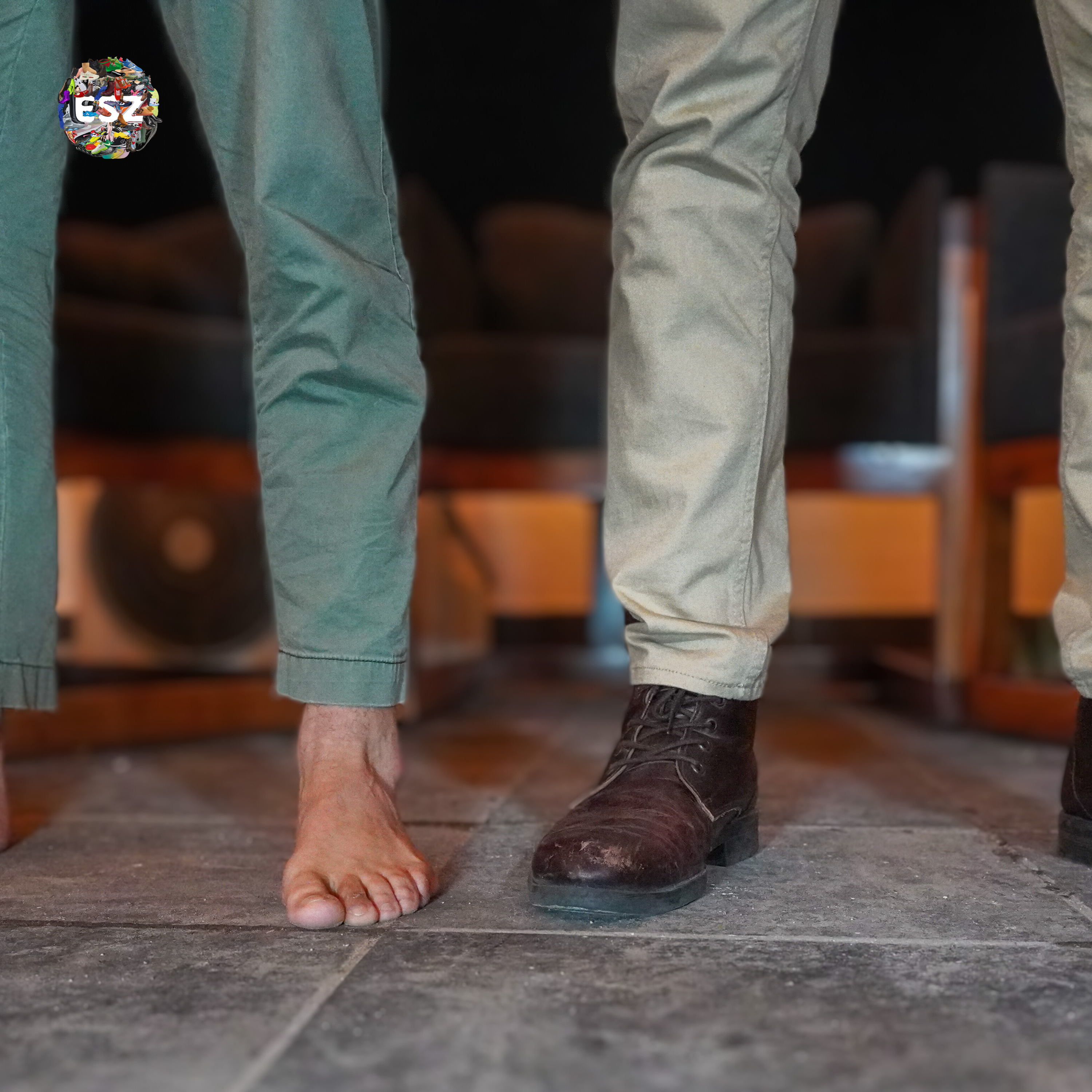 EN SUS ZAPATOS #04. Diego Celis & Alan Ambriz | Religión, Teorías conspiracionales, Agenda política episode artwork